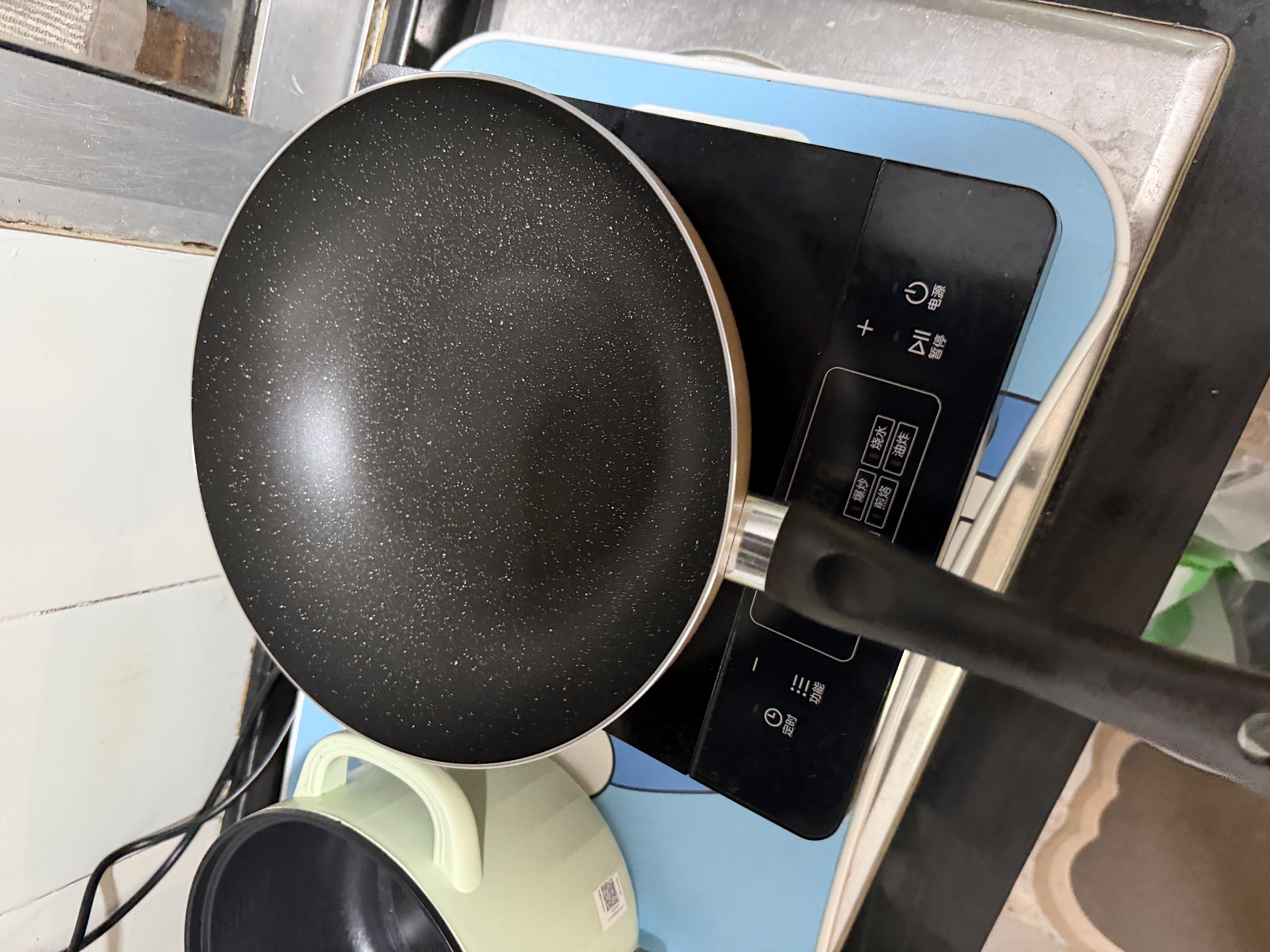 美的（Midea）不粘锅炒锅 不粘多功能家用炒菜锅煎锅电磁炉炒锅燃气灶通用 实拍图