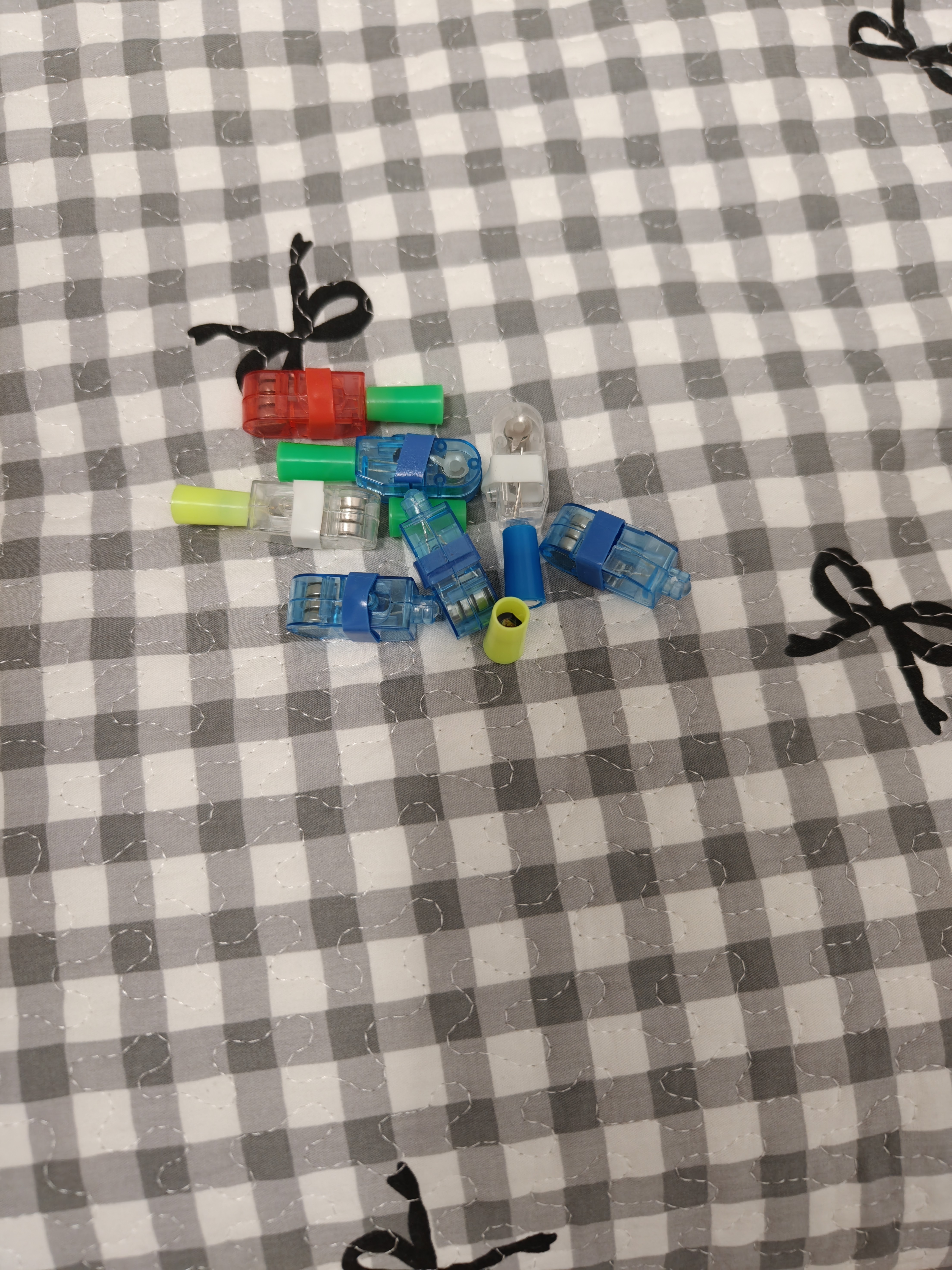 Murcia卡通手指投影灯led趣味发光戒指玩具激光幻灯儿童卡通指尖闪光灯 实拍图