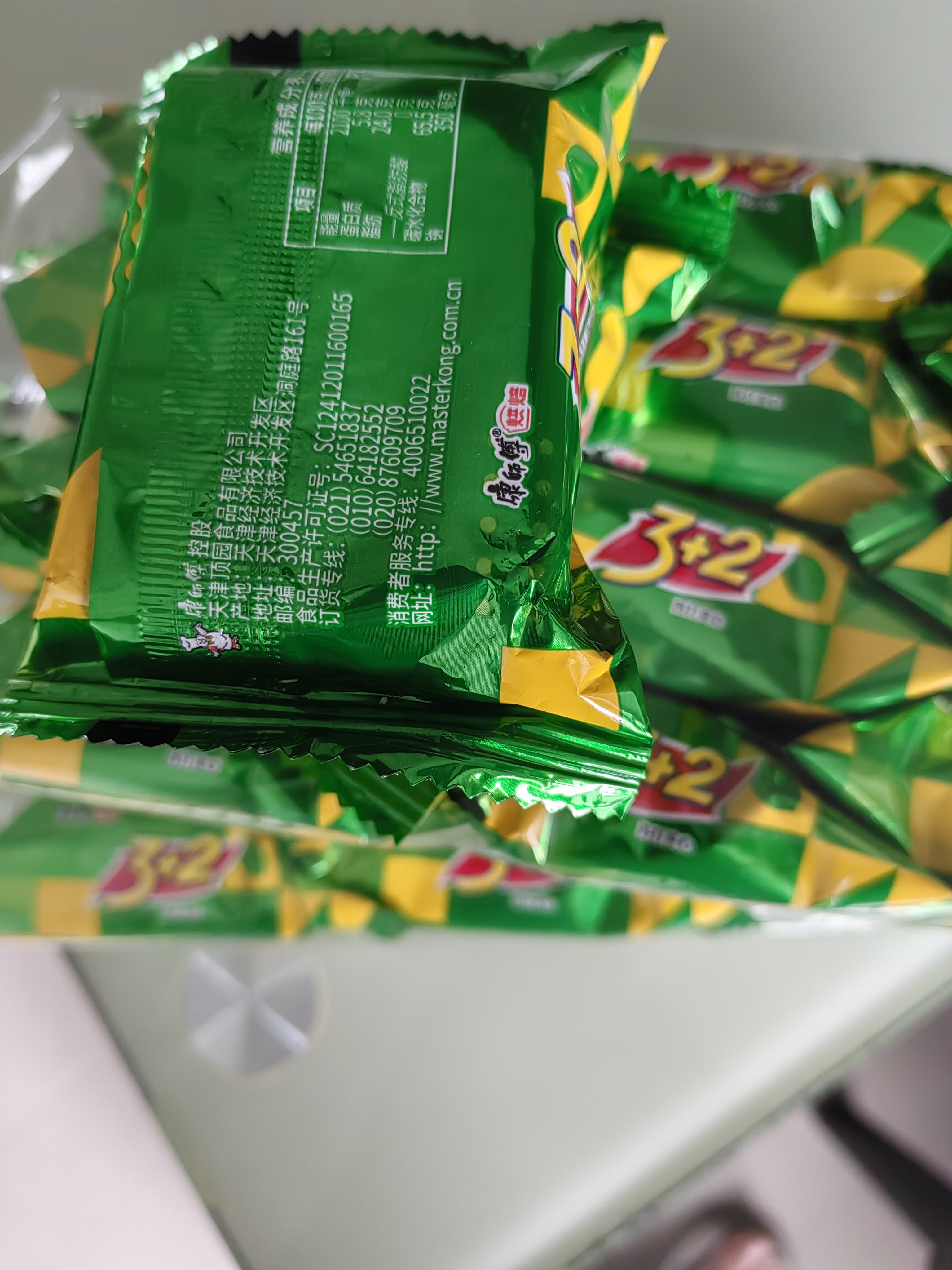 康师傅 3+2苏打夹心饼干 柠檬味650g休闲零食早餐下午茶礼品礼盒 实拍图