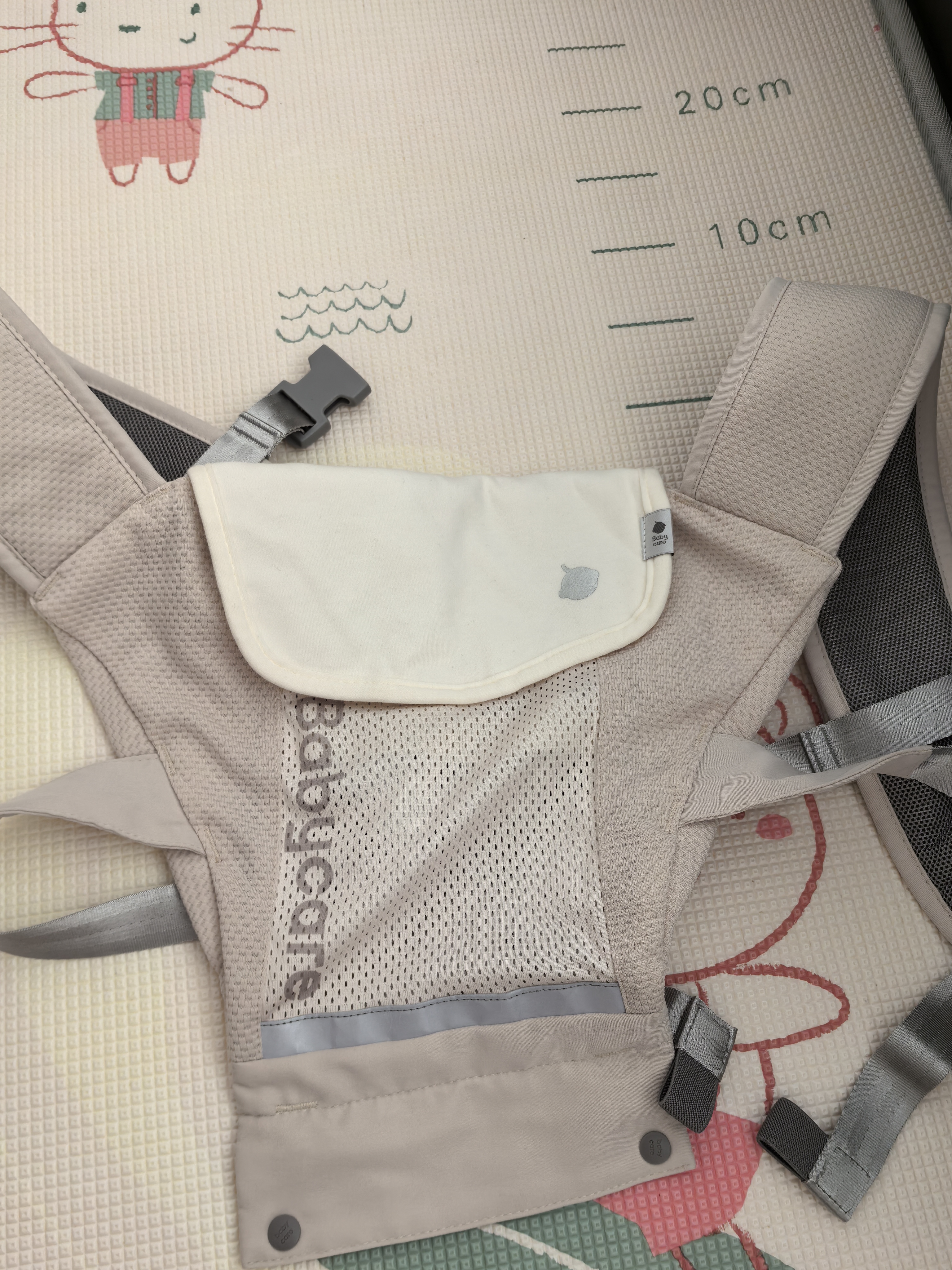 babycare多功能背带婴儿腰凳减震省力抱娃神器防滑轻薄透气款 云海米 26款 实拍图