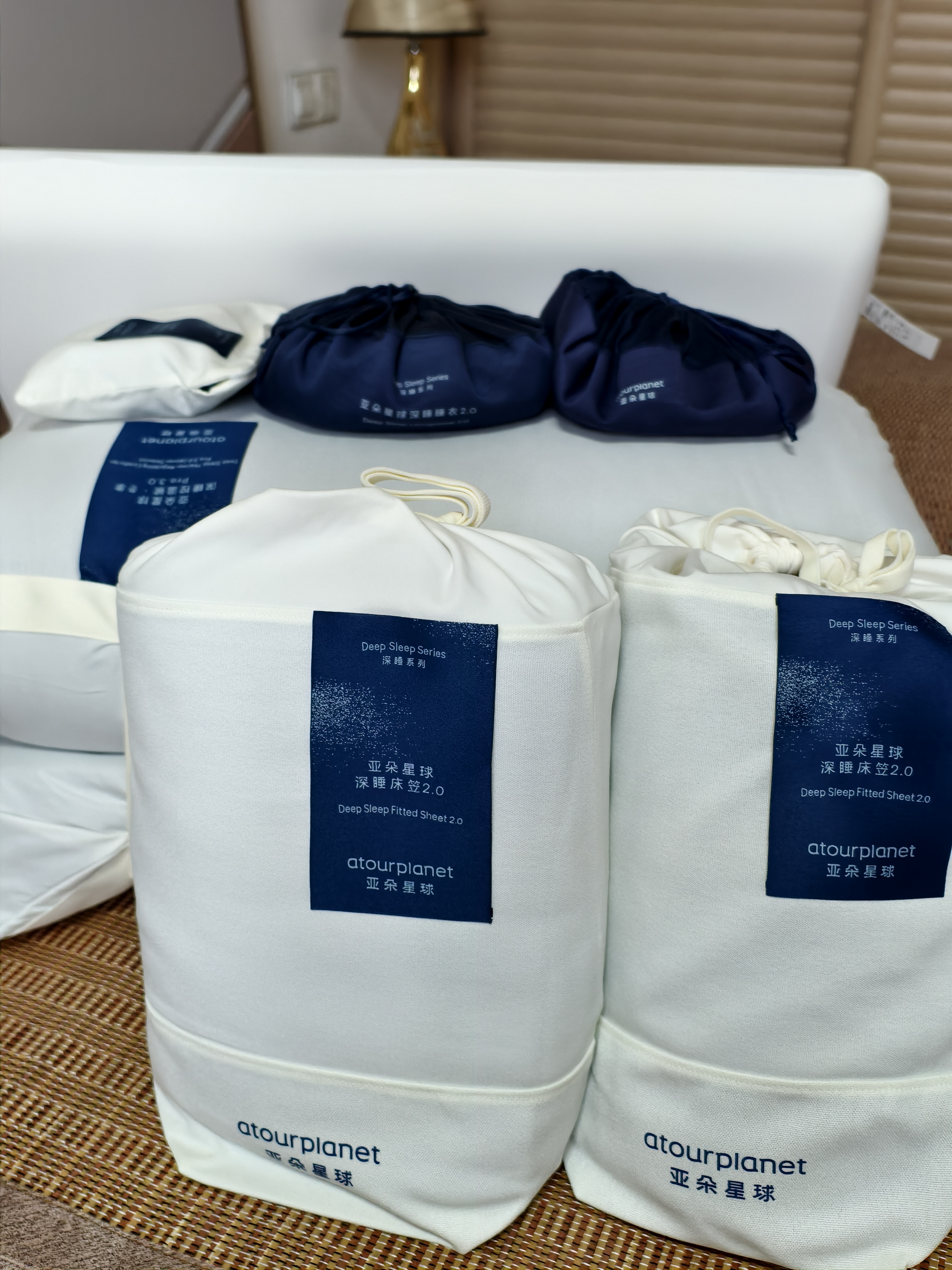 亚朵星球深睡睡衣夏季女士高端睡衣睡裤带胸垫高级 深睡蓝【短袖短裤】 M 实拍图