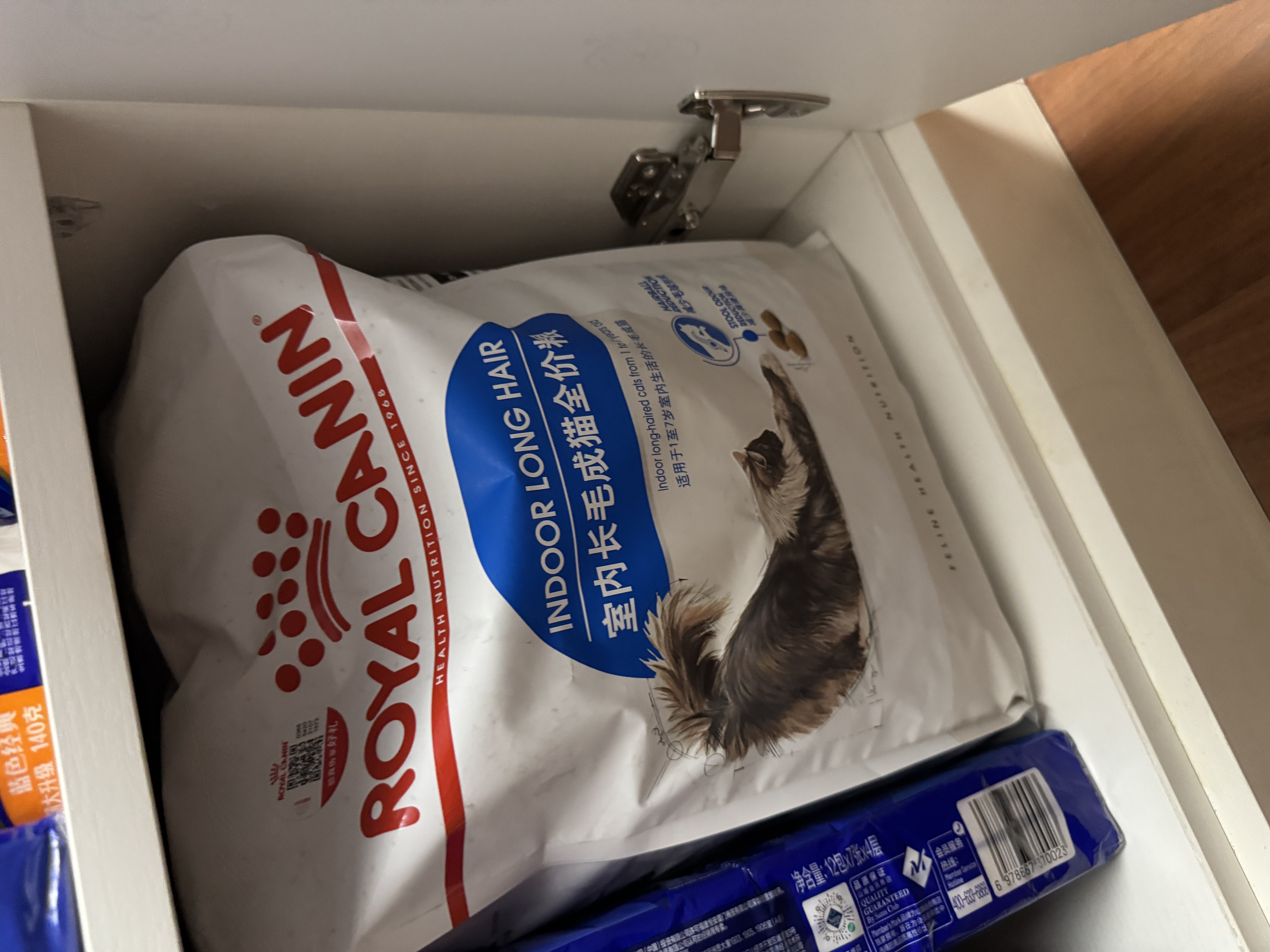 皇家猫粮 成猫猫粮 户外成猫 O30 通用粮 12月以上 4KG 实拍图