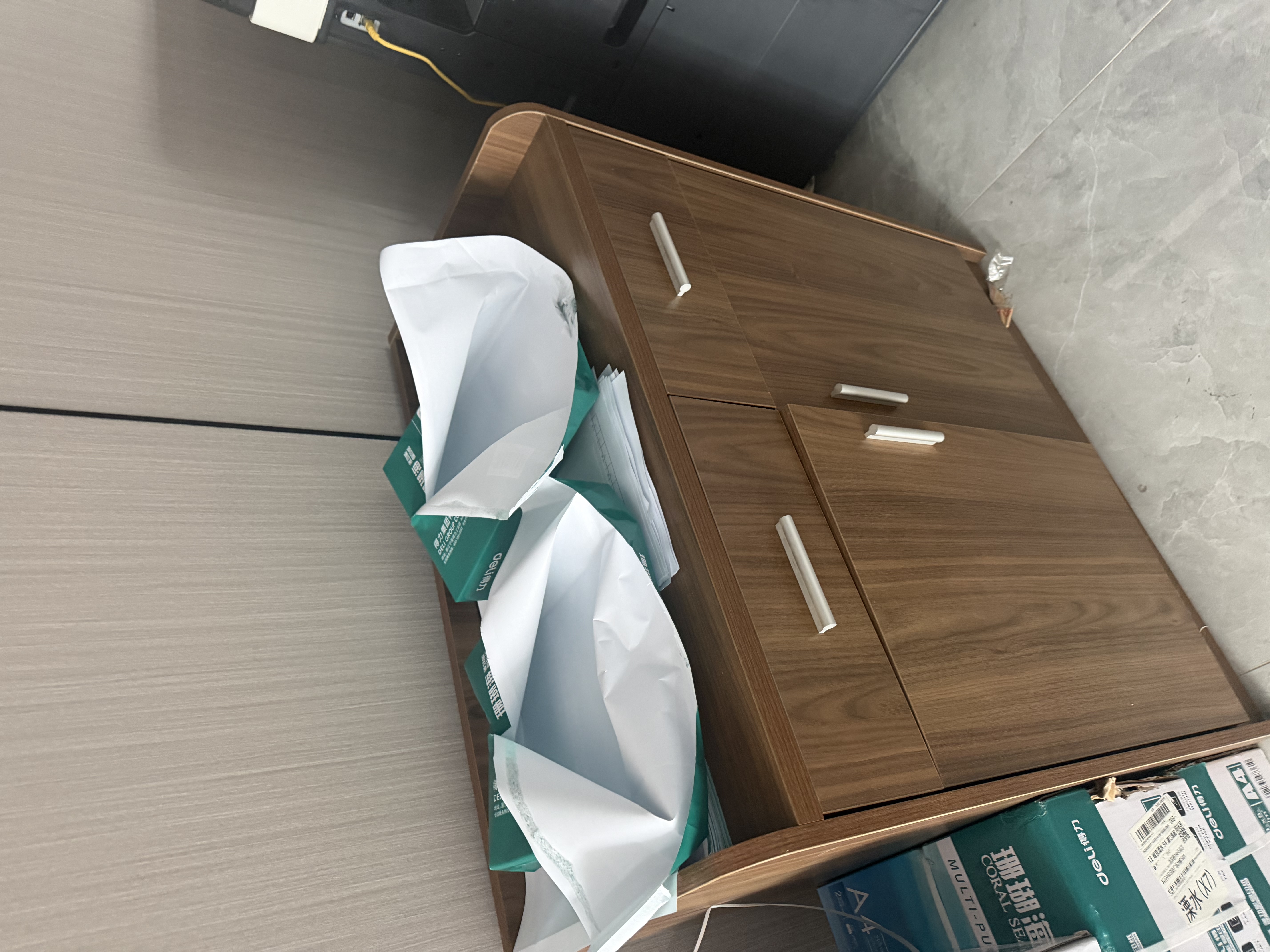 得力（deli）珊瑚海A4打印纸 70g500张*5包一箱 双面打印复印纸 整箱2500张7361【纸类金榜榜首】 实拍图
