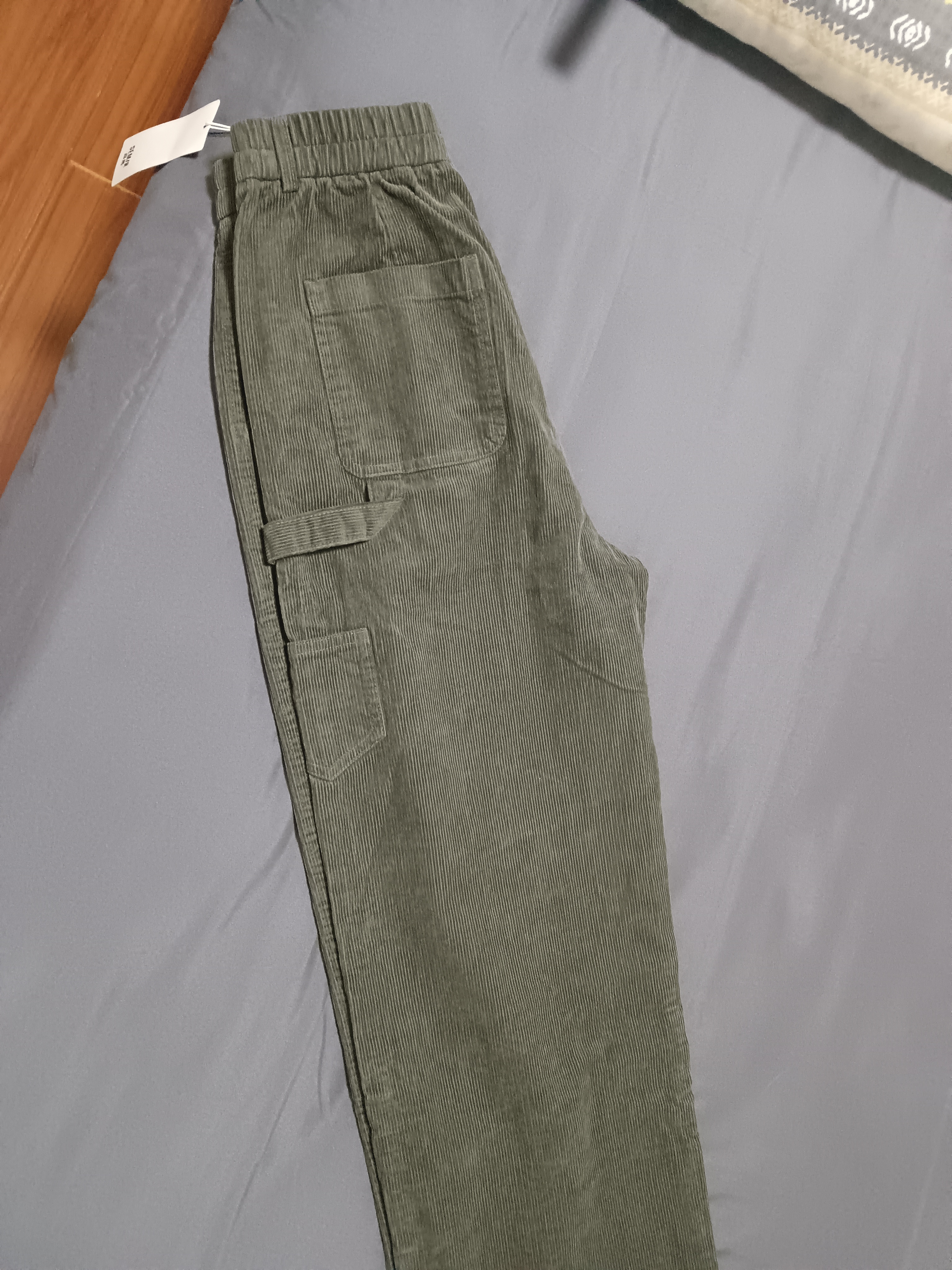 森马（Semir）休闲裤女冬纯棉灯芯绒半松紧腰打褶宽松阔腿裤工装裤101724127004 实拍图