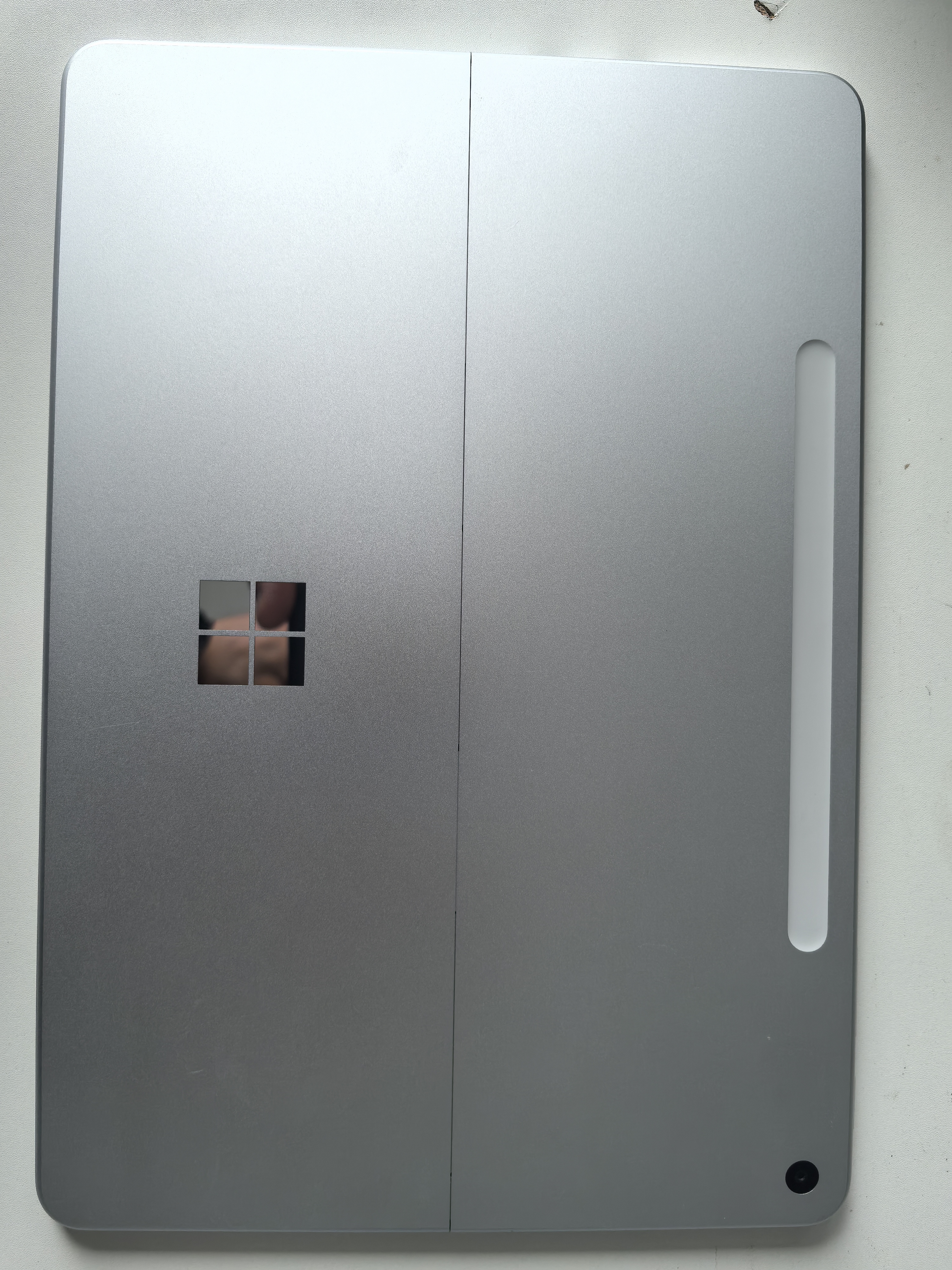 微软（Microsoft）Surface Pro 12英寸 二合一笔记本电脑 国家补贴 轻薄本 AI+PC 骁龙 X Plus 16G 512G 亮铂金 实拍图
