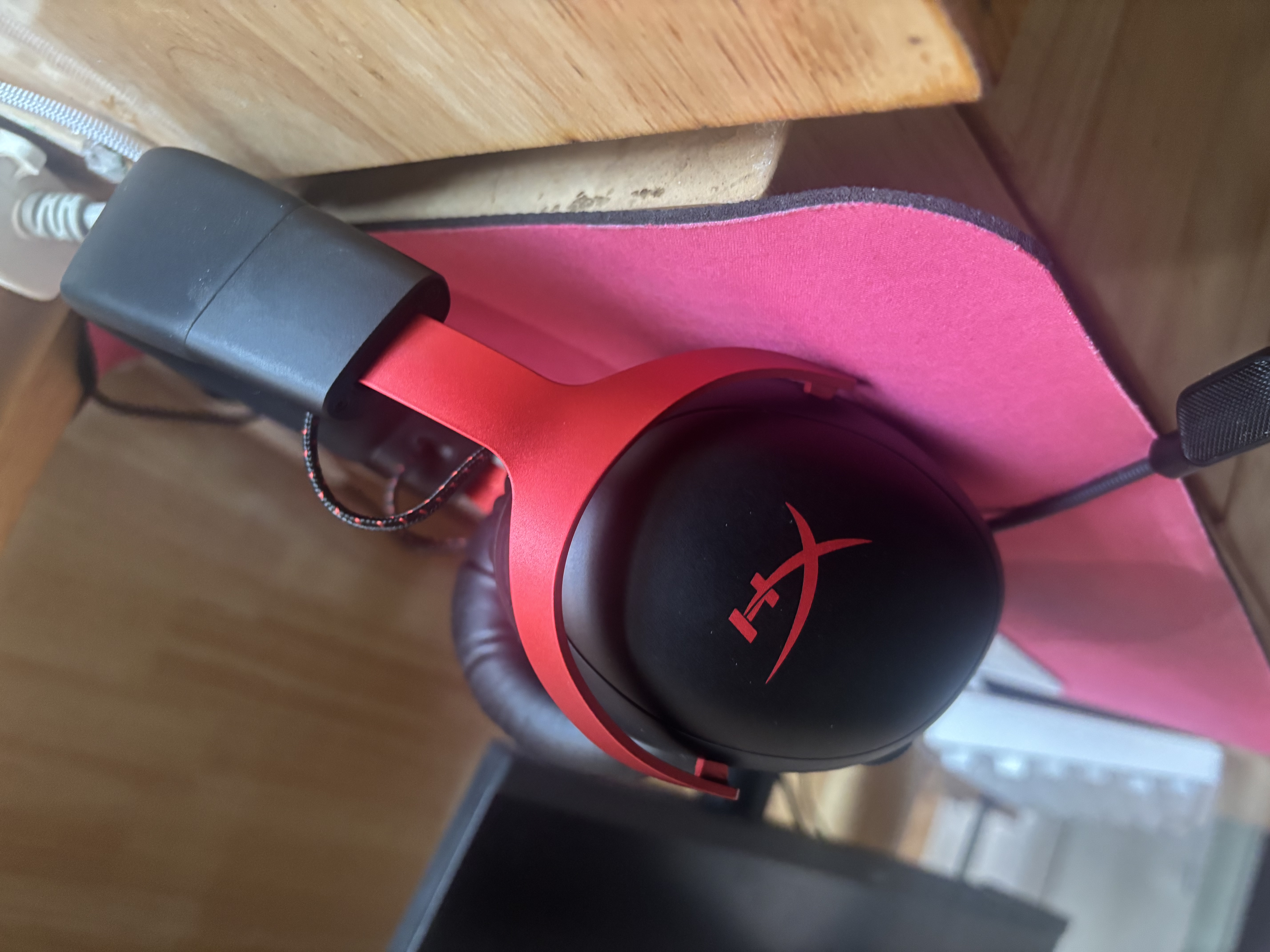 极度未知（HYPERX）飓风2飓风3系列电竞游戏耳机头戴式 fps吃鸡耳麦降噪麦克风 原金士顿cloud2电竞耳机 飓风3无线版-黑红【Hear360音效丨长续航】 实拍图