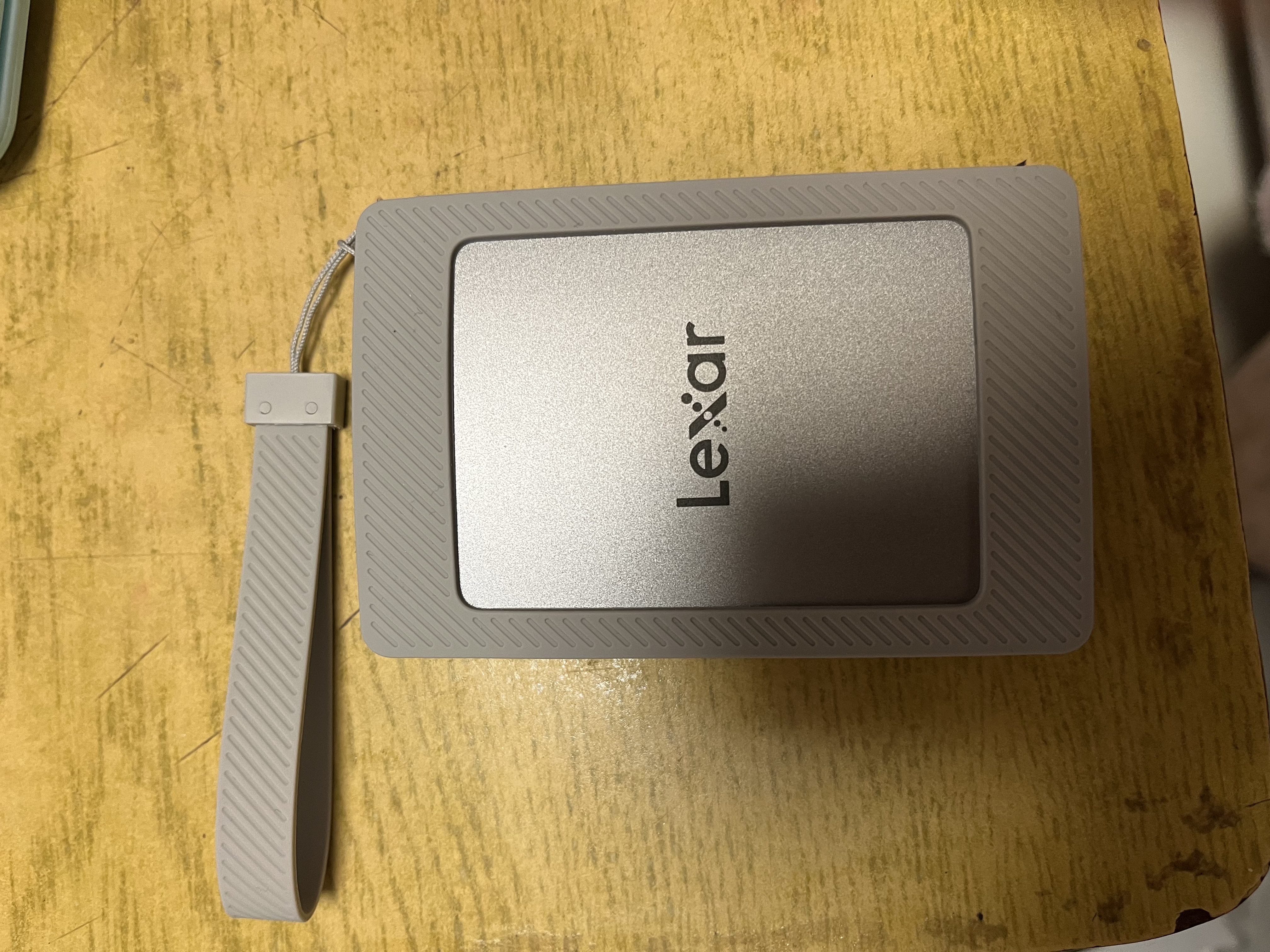 雷克沙（Lexar）1TB Type-c USB3.2移动固态硬盘(PSSD)磁吸套装ES4 读速1050MB/s 手机笔记本电脑磁吸外录 实拍图