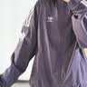 adidas通勤百搭三条纹休闲运动夹克早秋外套男女阿迪达斯三叶草 暗紫罗兰 (推荐选大一码)   M 实拍图