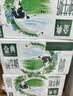 伊利【新鲜日期】金典纯牛奶 200ml*12盒 3.6g乳蛋白礼盒装 实拍图