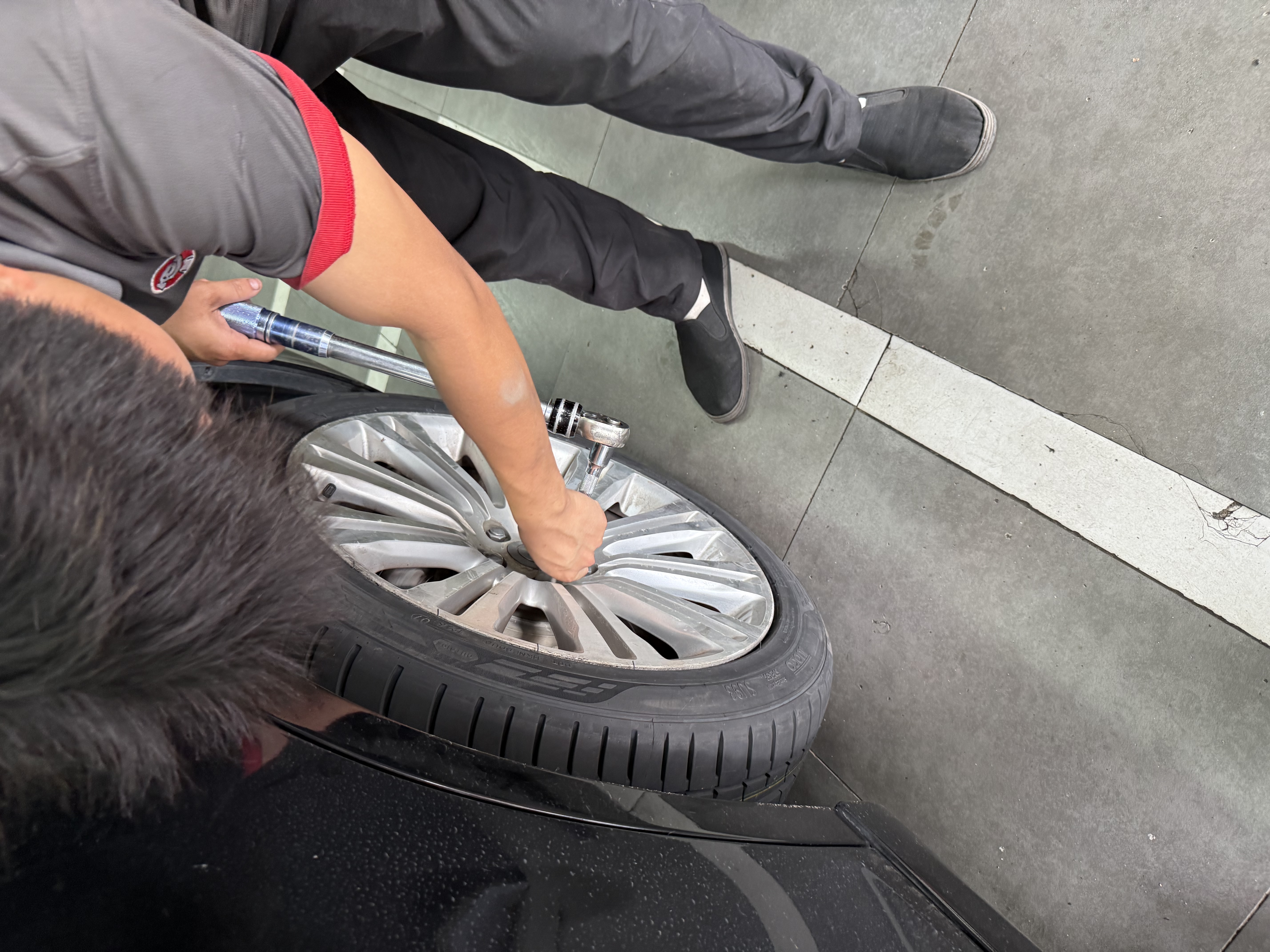 双星JUOGO轮胎 205/65R16 95H SH71 适配五菱宏光S3/天籁 实拍图