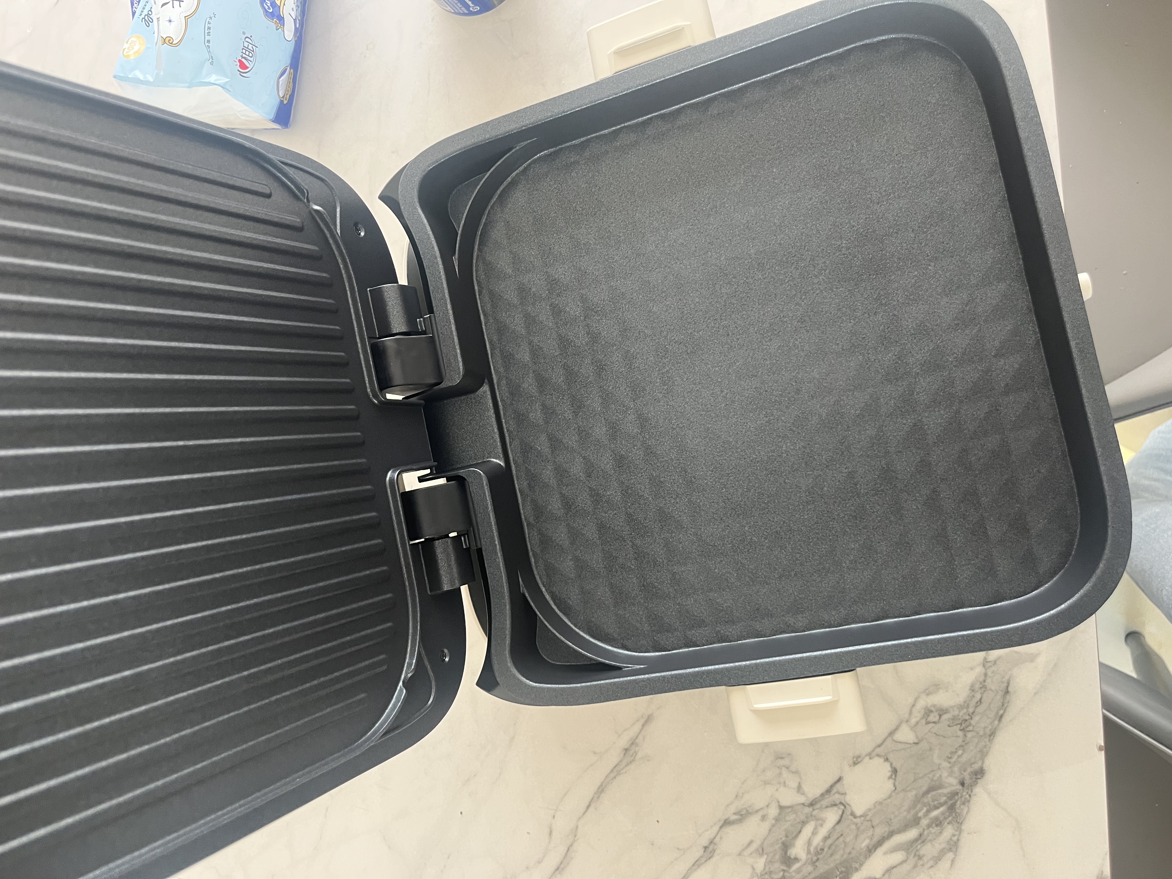 美的（Midea）电饼铛家用下盘可拆洗大火力三明治早餐机煎烤锅 方形双面加热加深大尺寸升级蒸汽烙饼烤肉锅28J51 实拍图