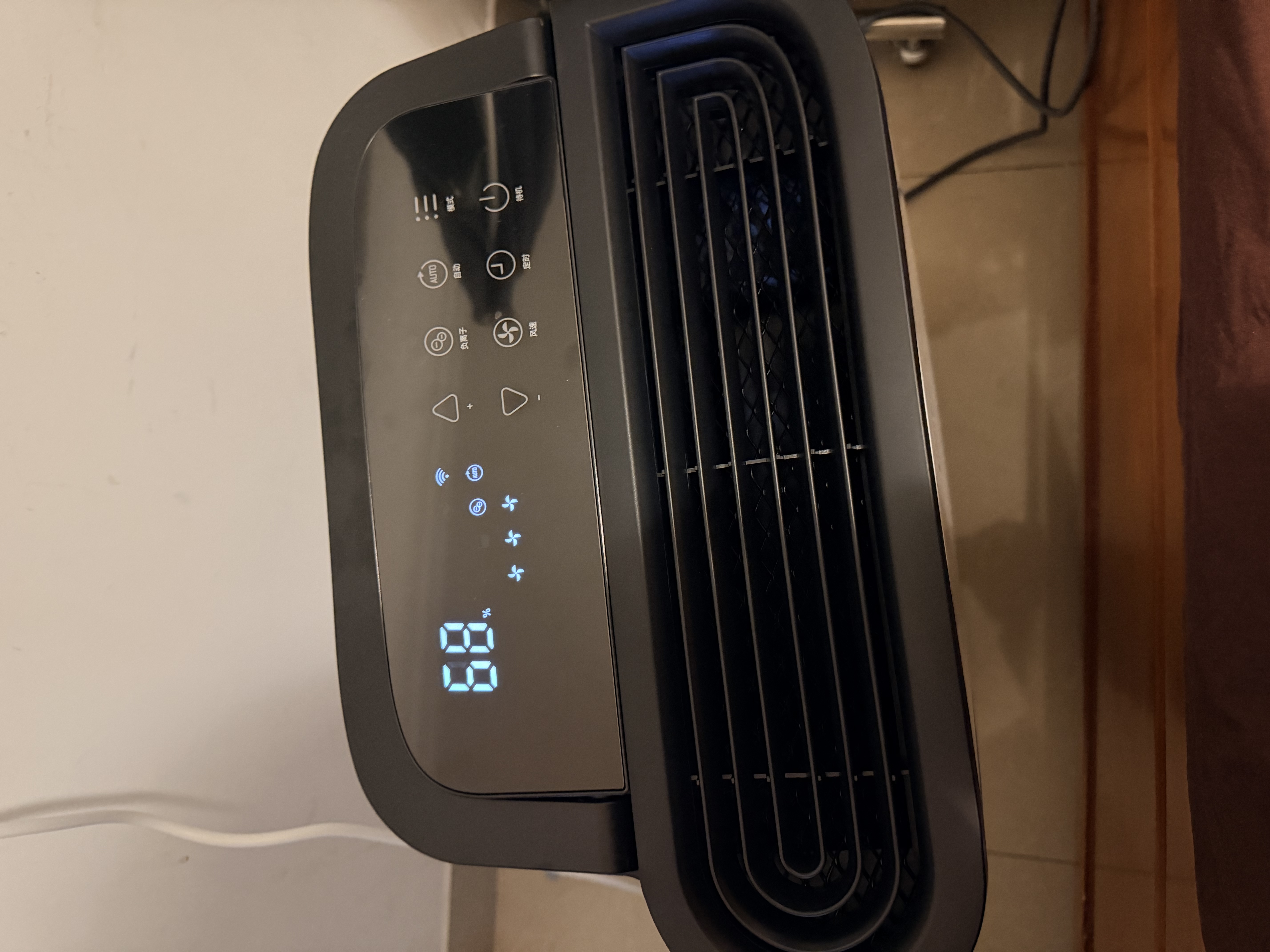 德业（Deye）除湿机/抽湿机 除湿量25升/天 45㎡家用轻音地下室除潮除湿器干衣机客厅卧室 手机智控DYD-T22A3 实拍图