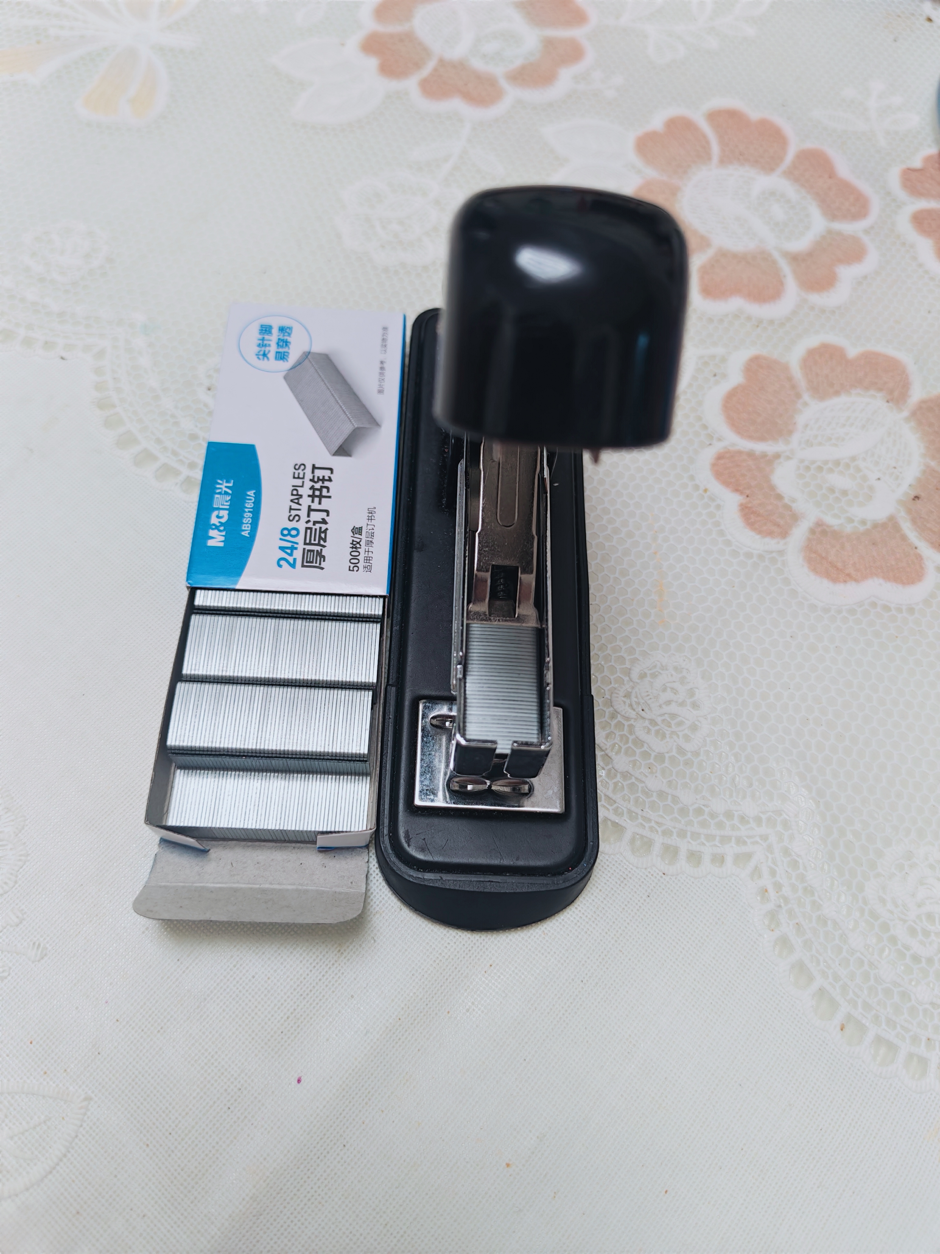 晨光（M&G）24/8加厚订书钉/订书针 500枚/盒 10盒装 可订50页 办公用品ABS916UA 实拍图