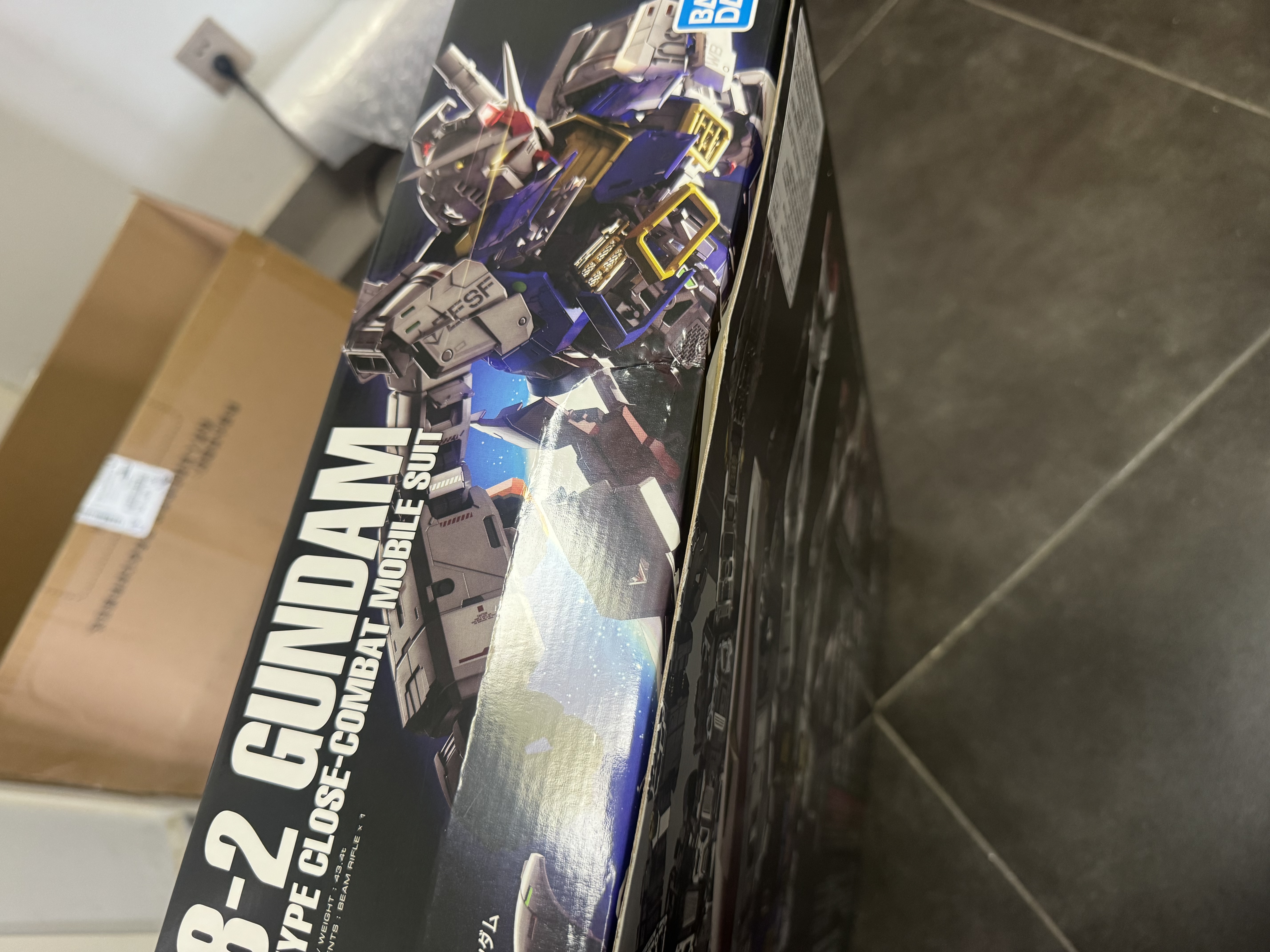 万代（BANDAI）MG 1/100 G装甲战机 模拟配色 Ver拼装模型 实拍图