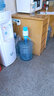 纳居（NAJU） 压水器桶装水泵手压式饮水器 纯净水桶取水器抽水器便携式压水器 直插式-大号蓝白色 实拍图