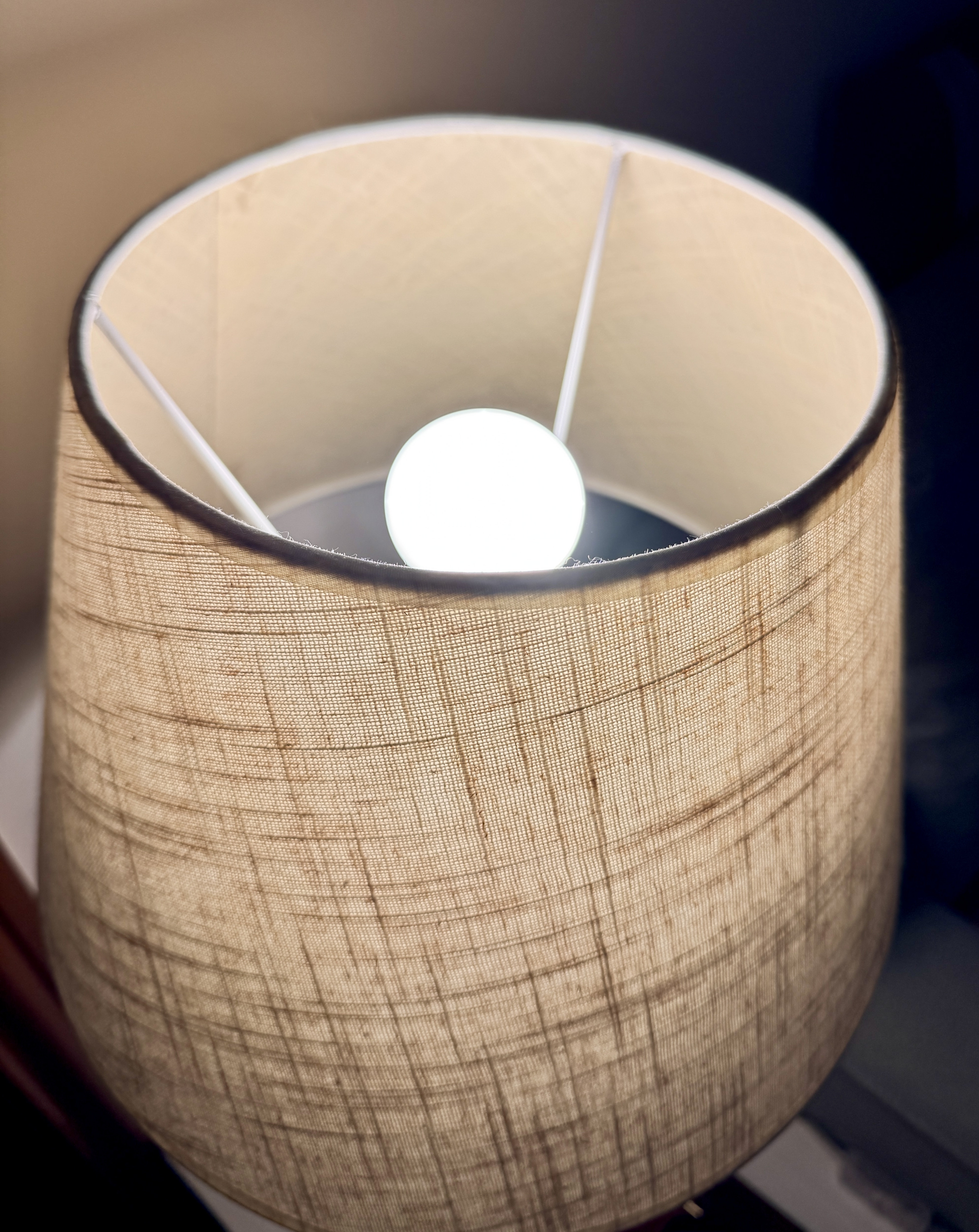 飞利浦（PHILIPS）led节能灯泡客厅家用超亮照明E27大螺口球泡12瓦3000K优视型 实拍图