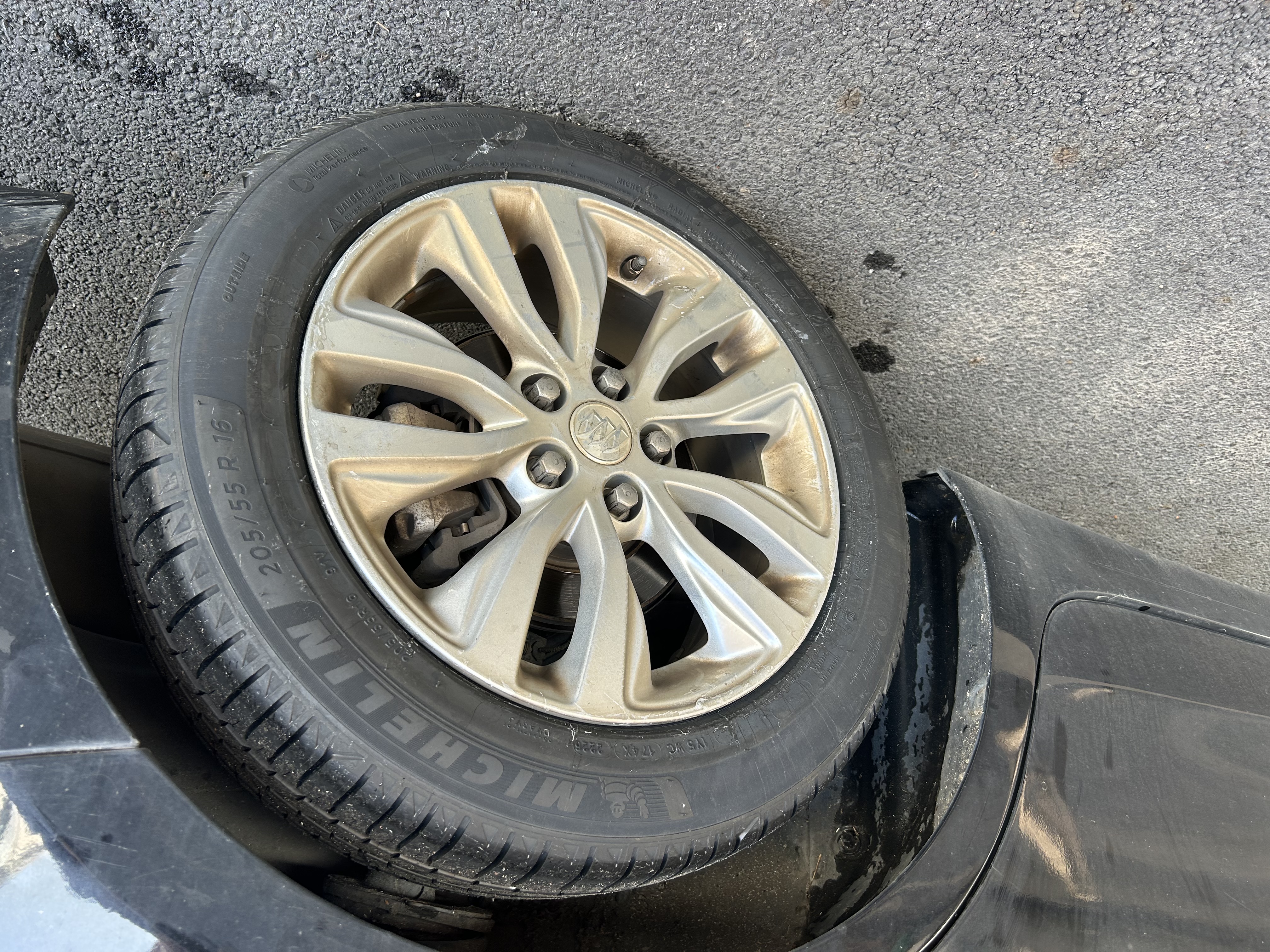 米其林（MICHELIN）汽车轮胎 205/55R16 91V 耐越 ENERGY MILE 【月黑风高】 实拍图