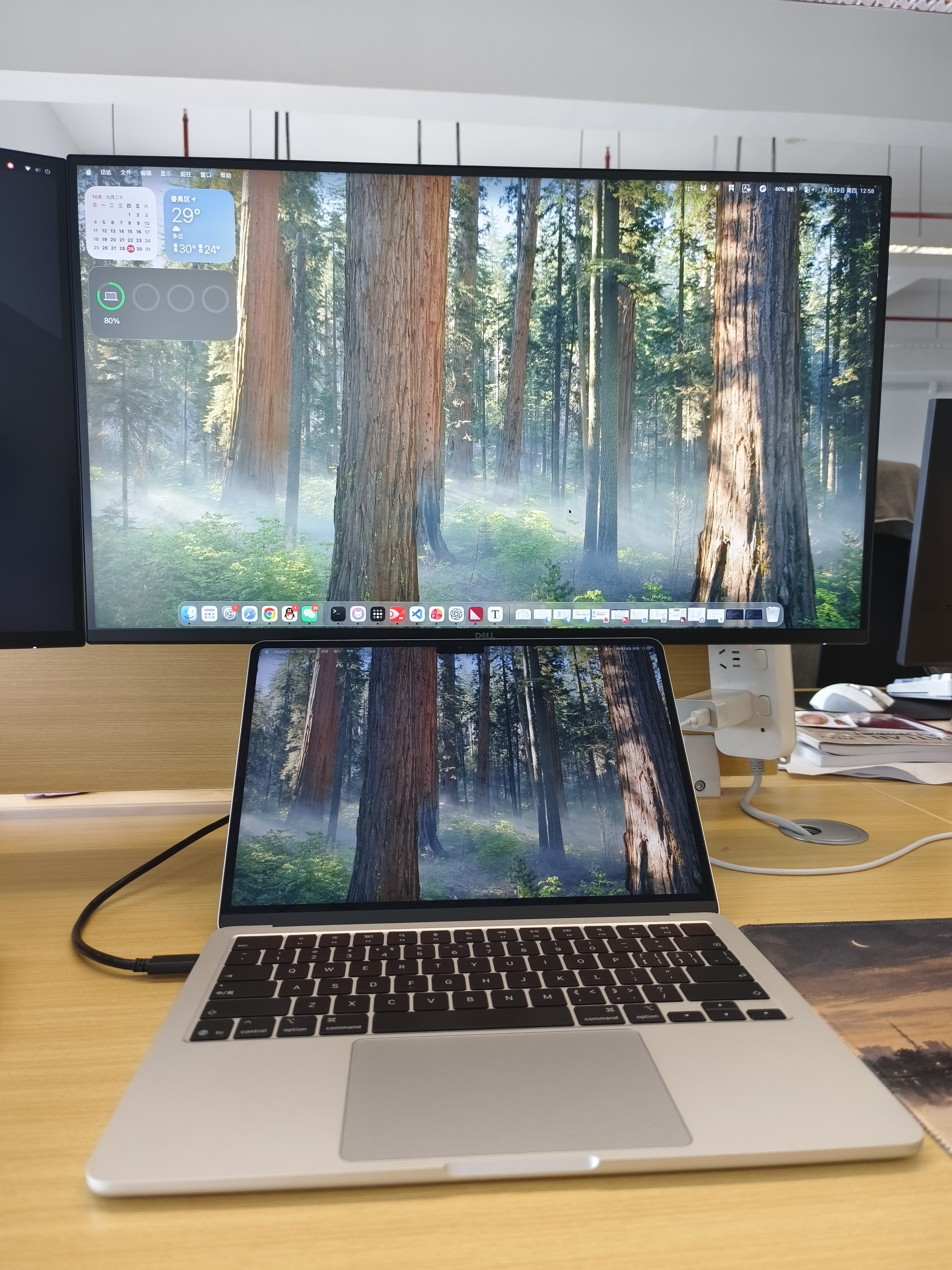 戴尔（DELL）27英寸 4K IPS面板 120Hz高刷 Type-C 65W 硬件防蓝光 1500:1 适配Mac 办公娱乐显示屏 S2725QC 实拍图