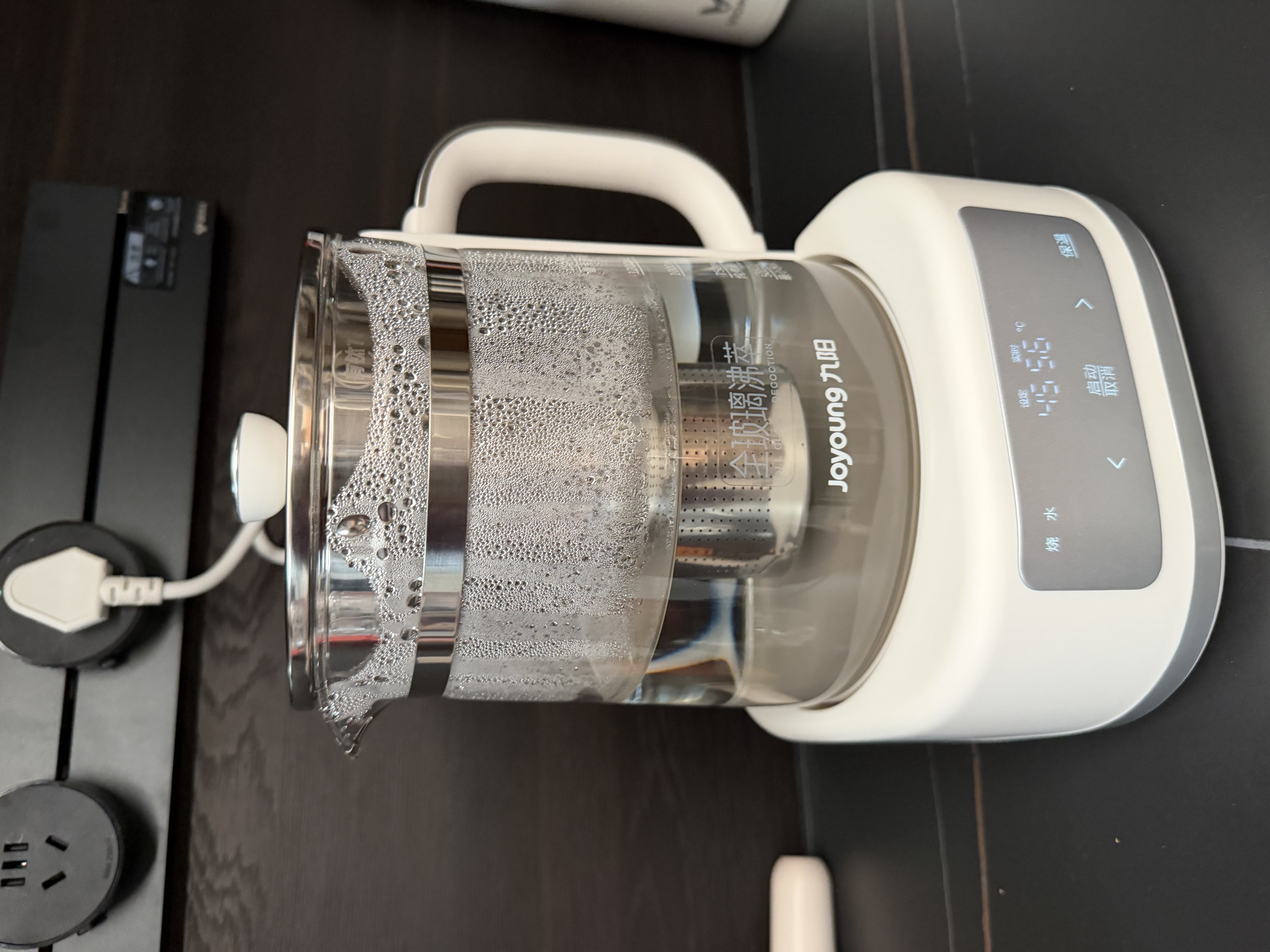 九阳（Joyoung）全玻璃沸萃养生壶 0胶水玻璃茶篮煮茶器恒温冲奶壶 办公室多功能花茶壶烧水壶1.5L PL170J 实拍图