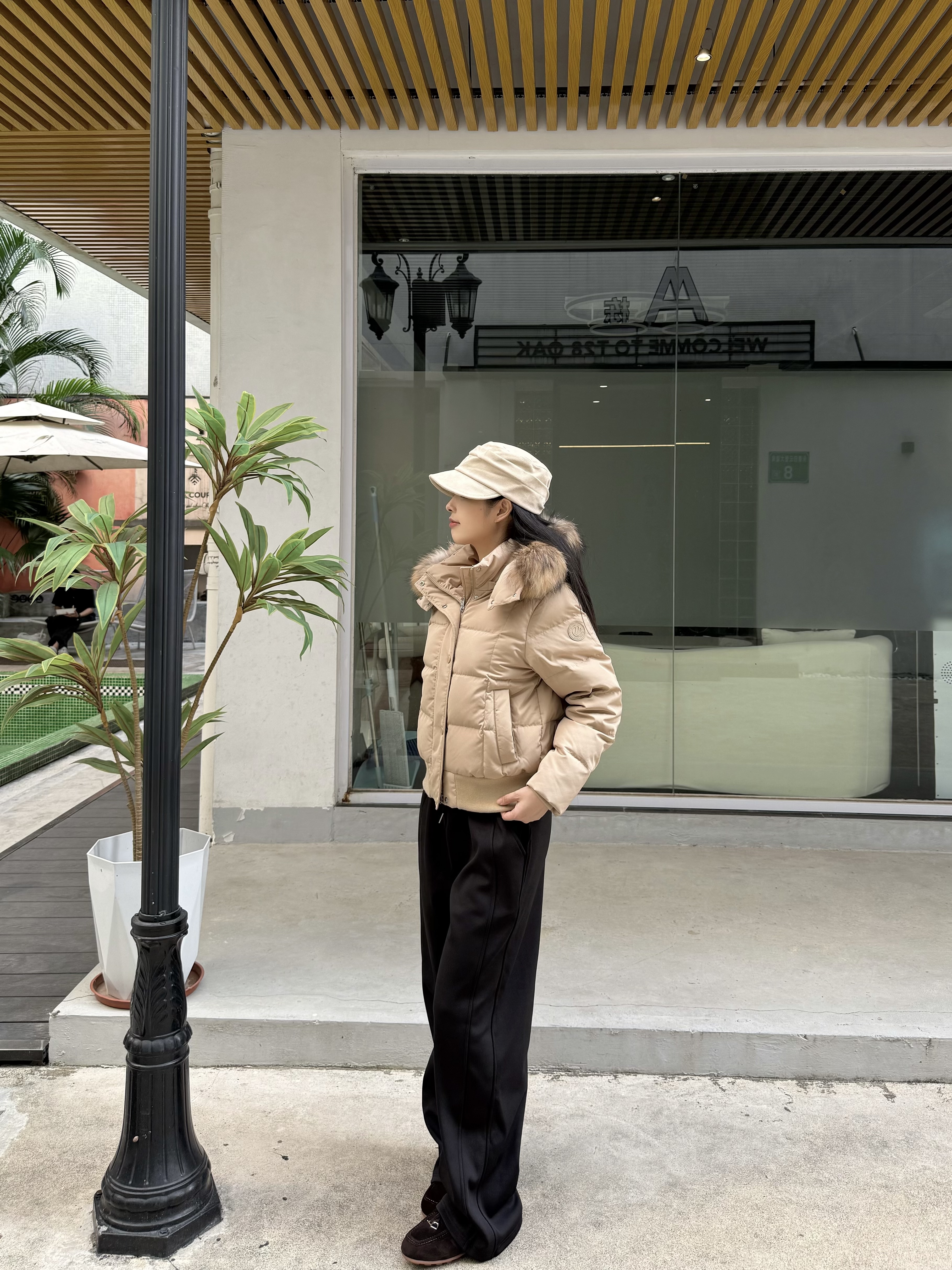波司登【谷爱凌同款】26年冬休闲女款毛领脱卸帽短款羽绒服B260245362 实拍图
