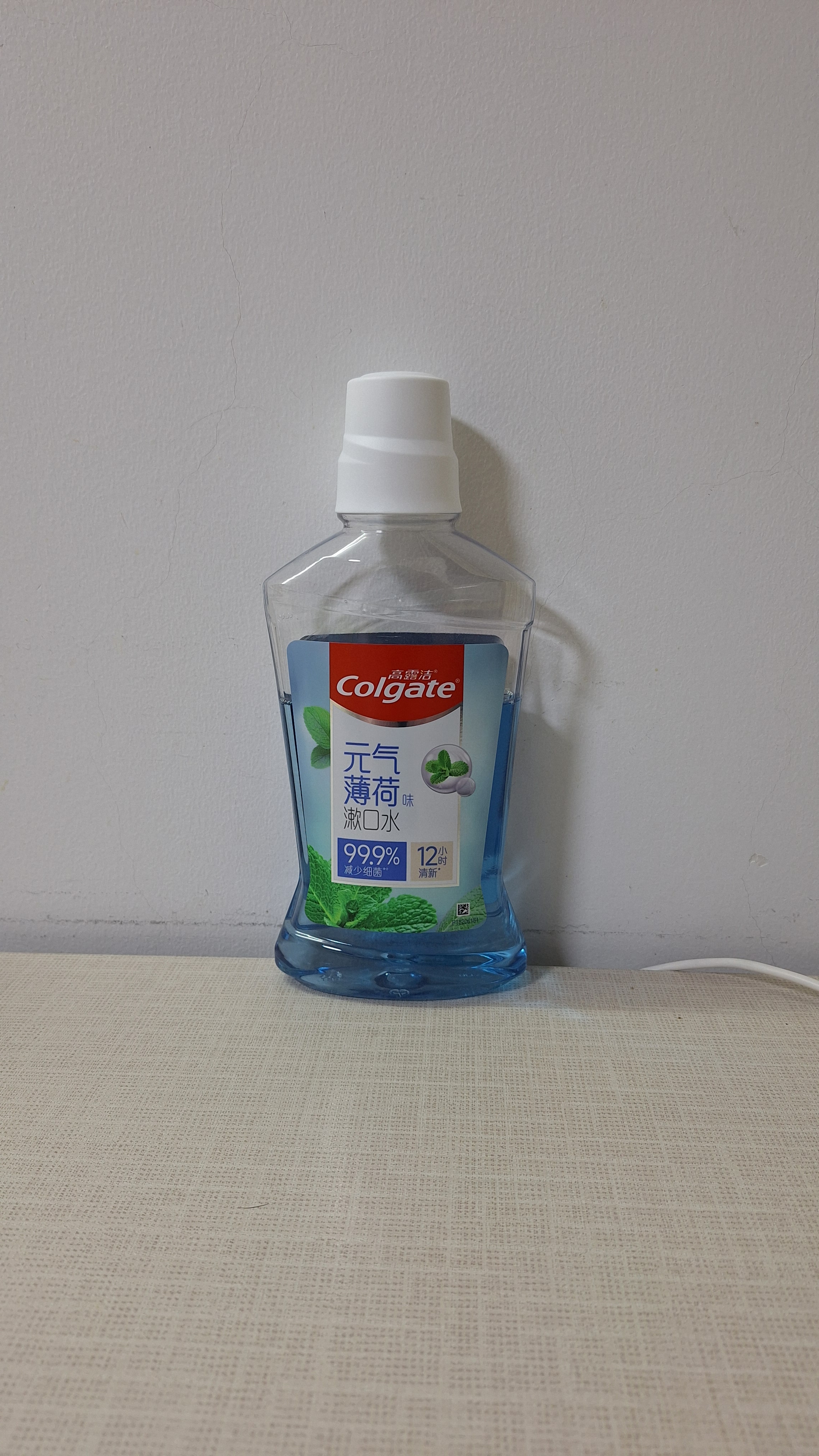 高露洁（Colgate）劲爽薄荷漱口水500ml*2 无酒精 含氟清新口气去口臭深层清洁 实拍图