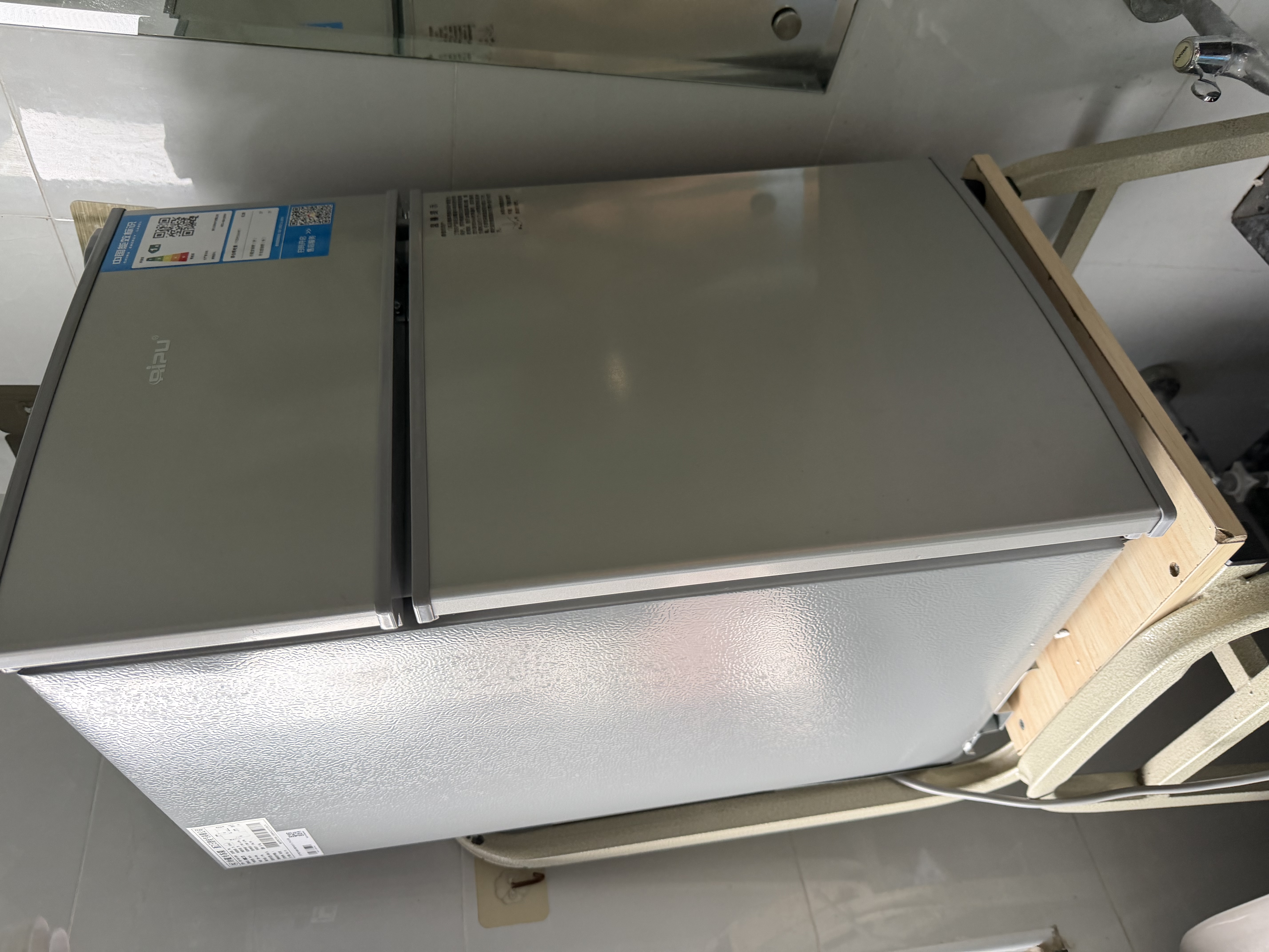 日普（RIPU）小冰箱迷你小型双门家用一级能效宿舍出租房办公室节能省电冷藏冷冻电冰箱 【店长推荐】58升银色【小巧不占地】 实拍图