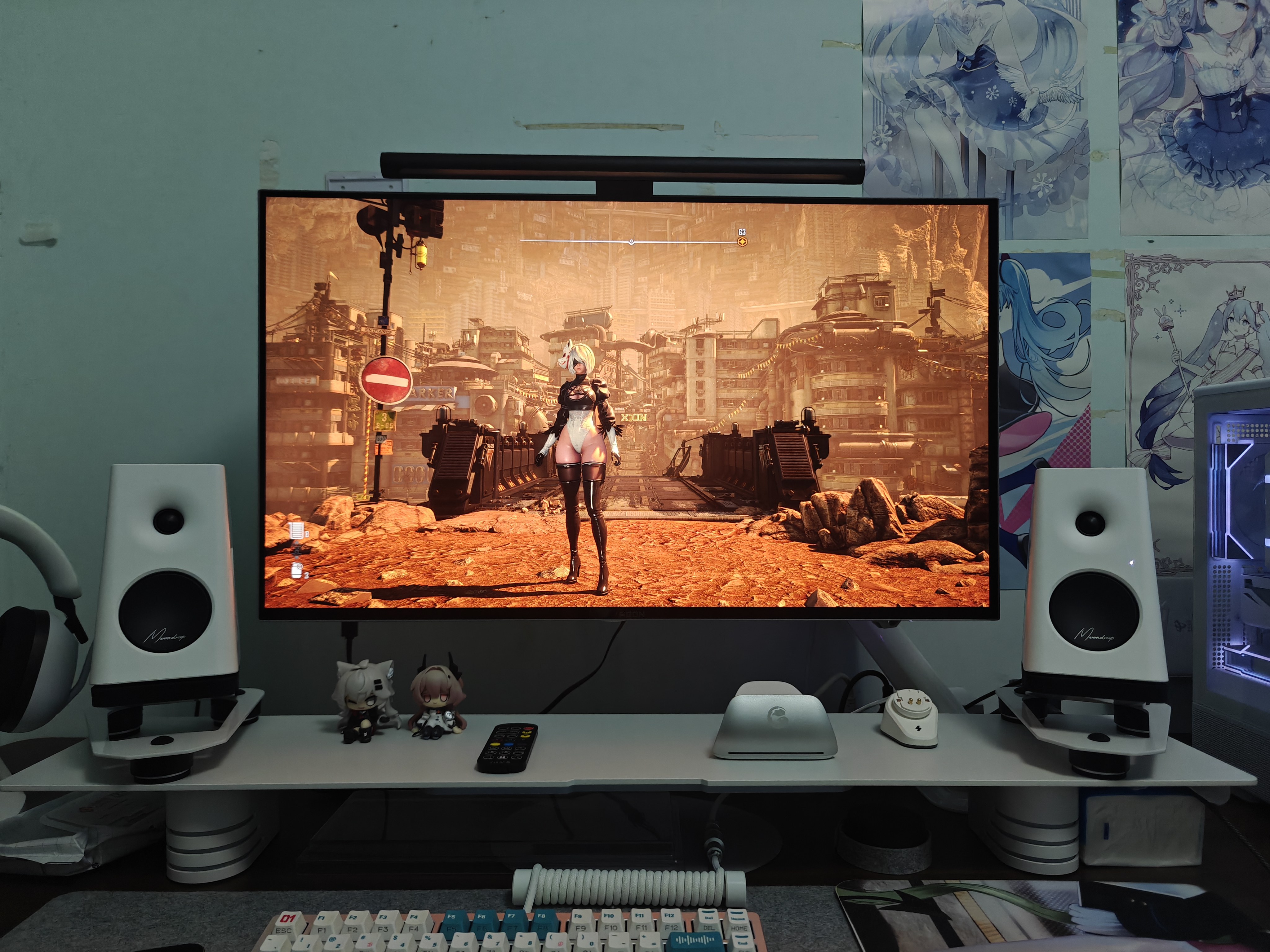 AOC爱攻昊天Max 32英寸 WOLED 4K240Hz双模480Hz HDR500 DP2.1 16W音箱 电竞显示器 AGP327UZD叠曜版 实拍图