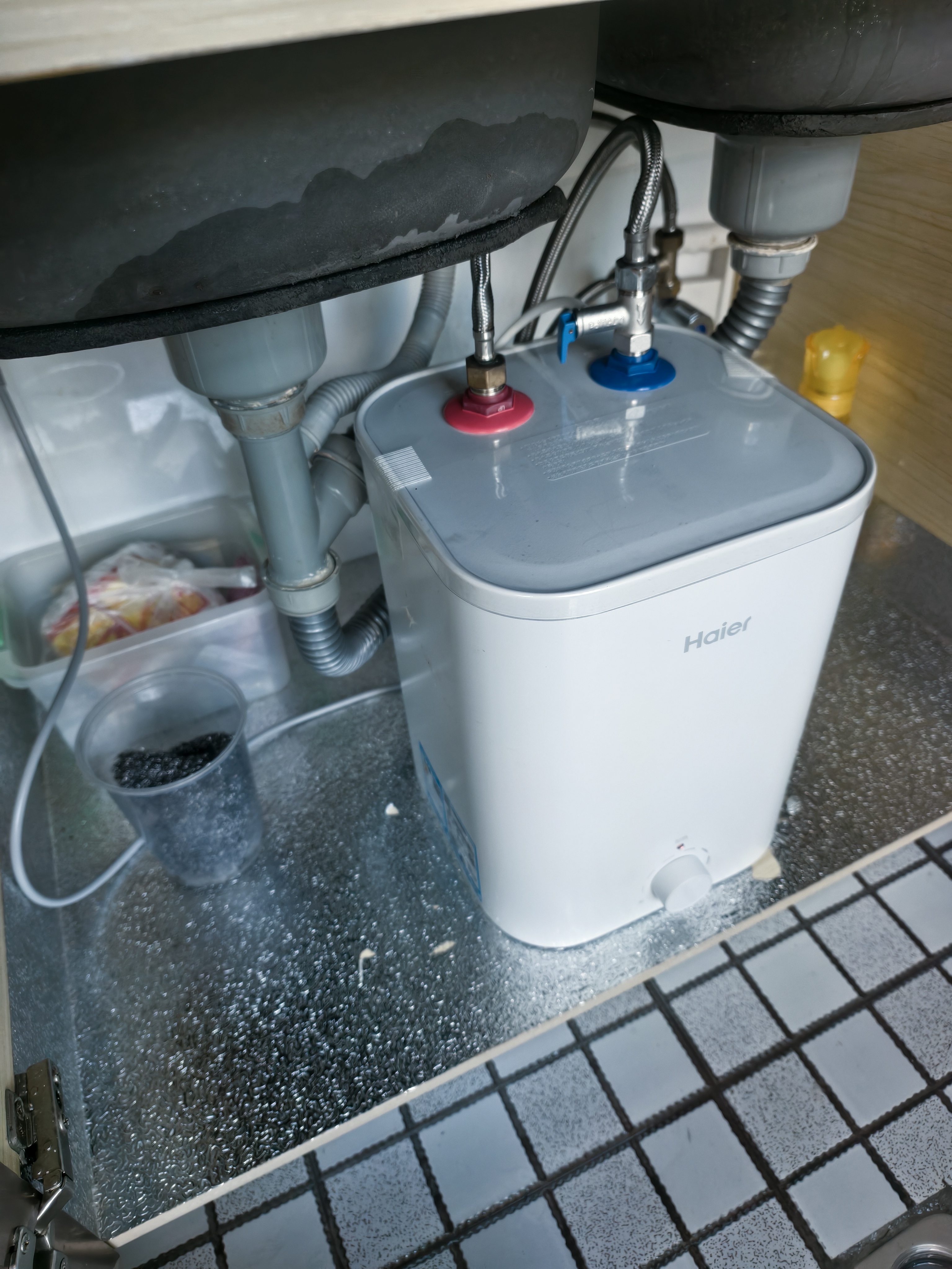 海尔国家补贴8升小厨宝电热水器EC8FA 一级能效京东自营2200W速热大水量家用厨房台下小型储水式热水宝 实拍图