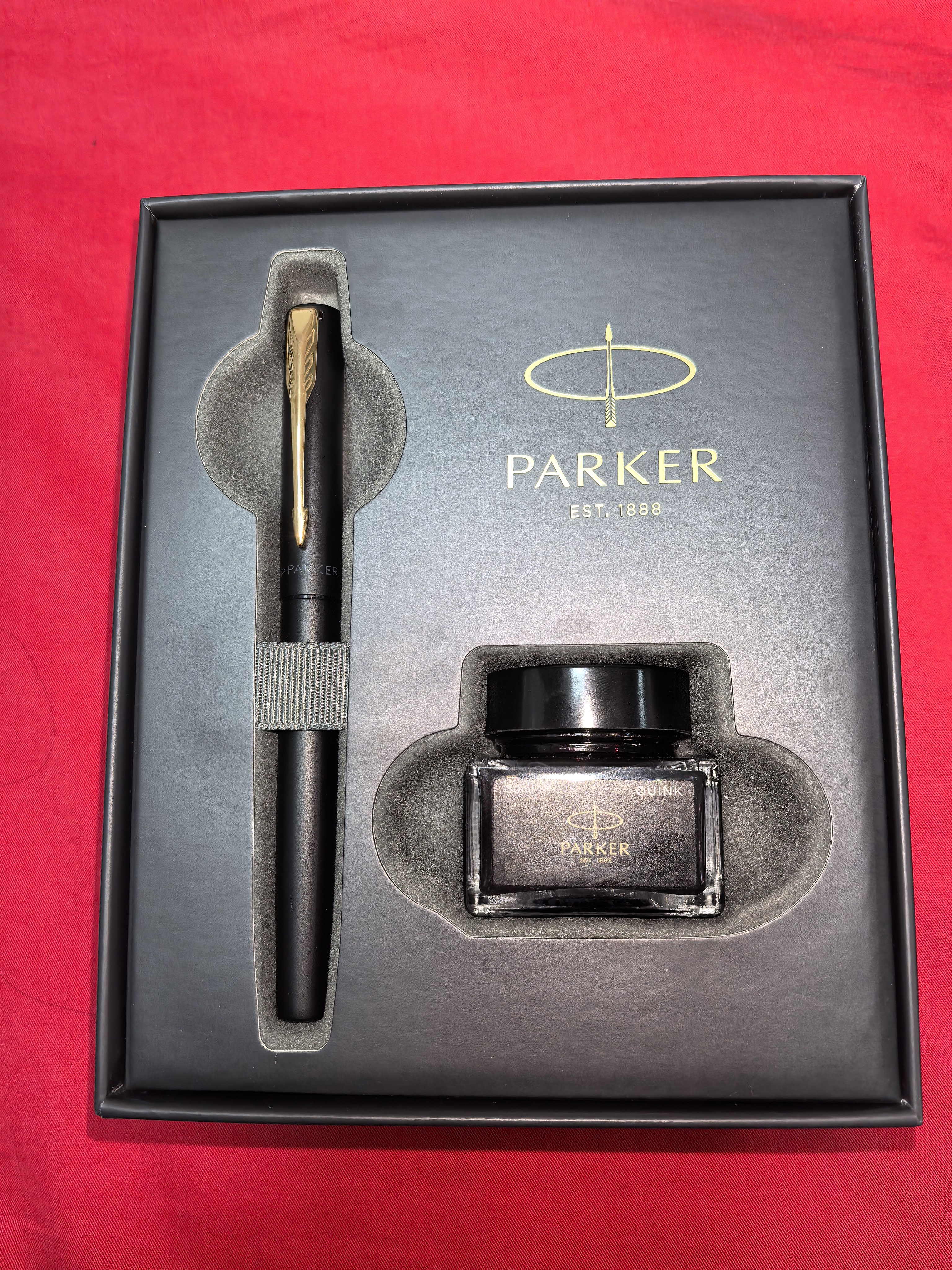派克（PARKER）钢笔签字笔办公自用送礼威雅XL经典黑金夹墨水笔+小墨水礼盒男生女生礼物白条优惠 实拍图