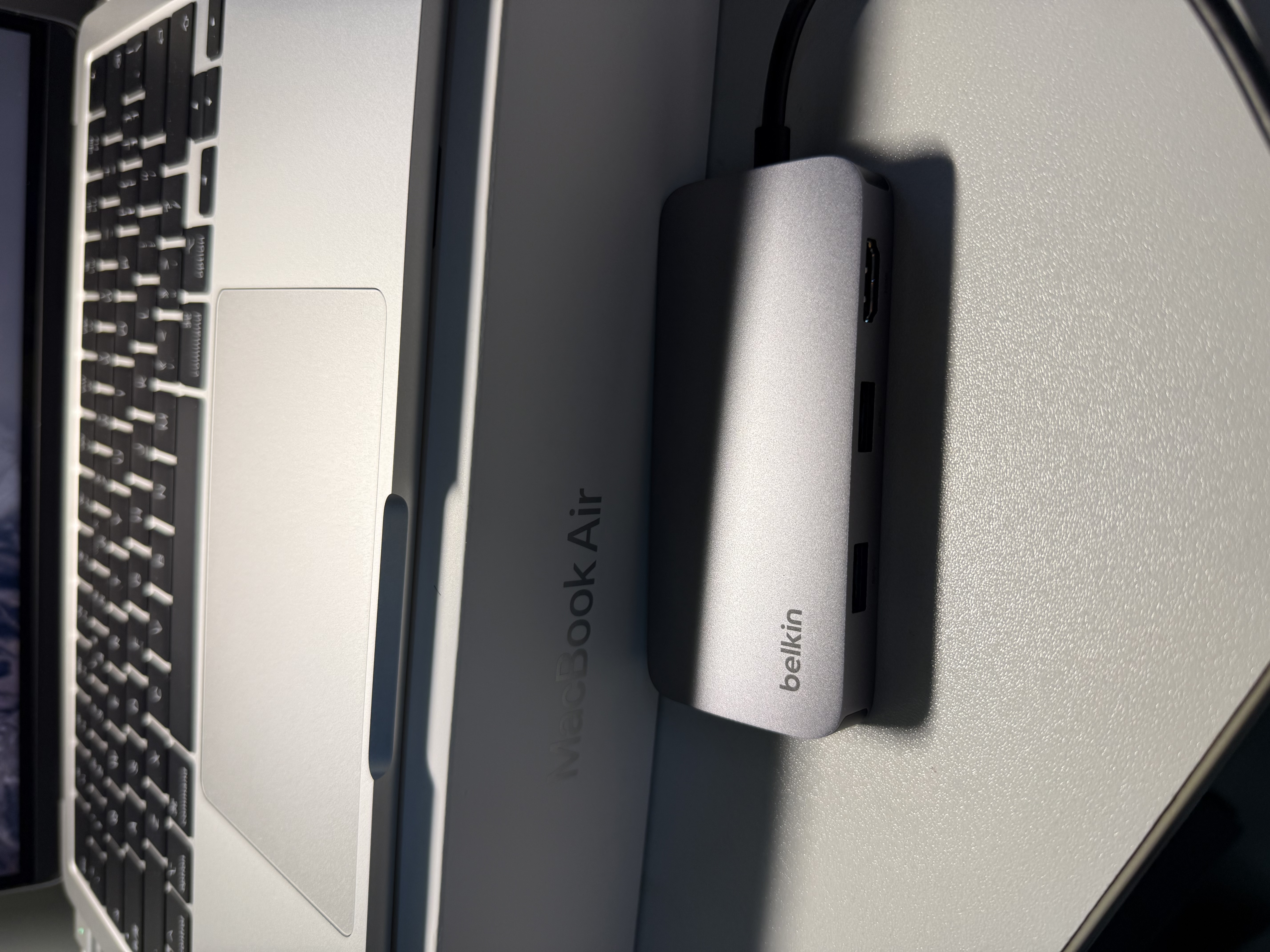 贝尔金（BELKIN）Type-C拓展坞 MacBook扩展坞5合1 电脑USB扩展TF/SD读卡器 iPad投屏HDMI 兼容雷电口 AVC007-V2 实拍图