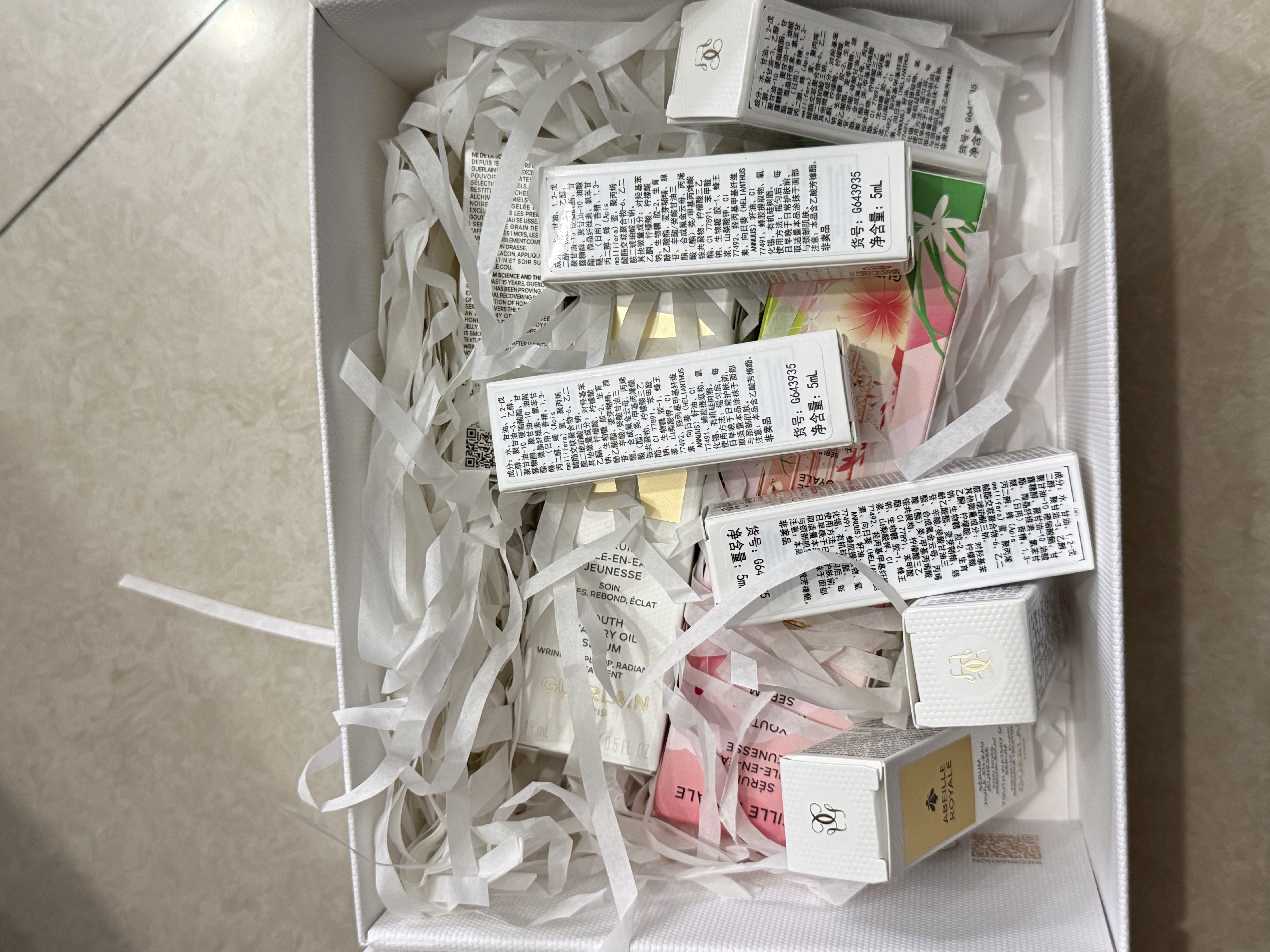 娇兰（Guerlain）帝皇蜂姿复原蜜精华(艺术家限量版)50ml紧致修护护肤礼盒生日礼物 实拍图