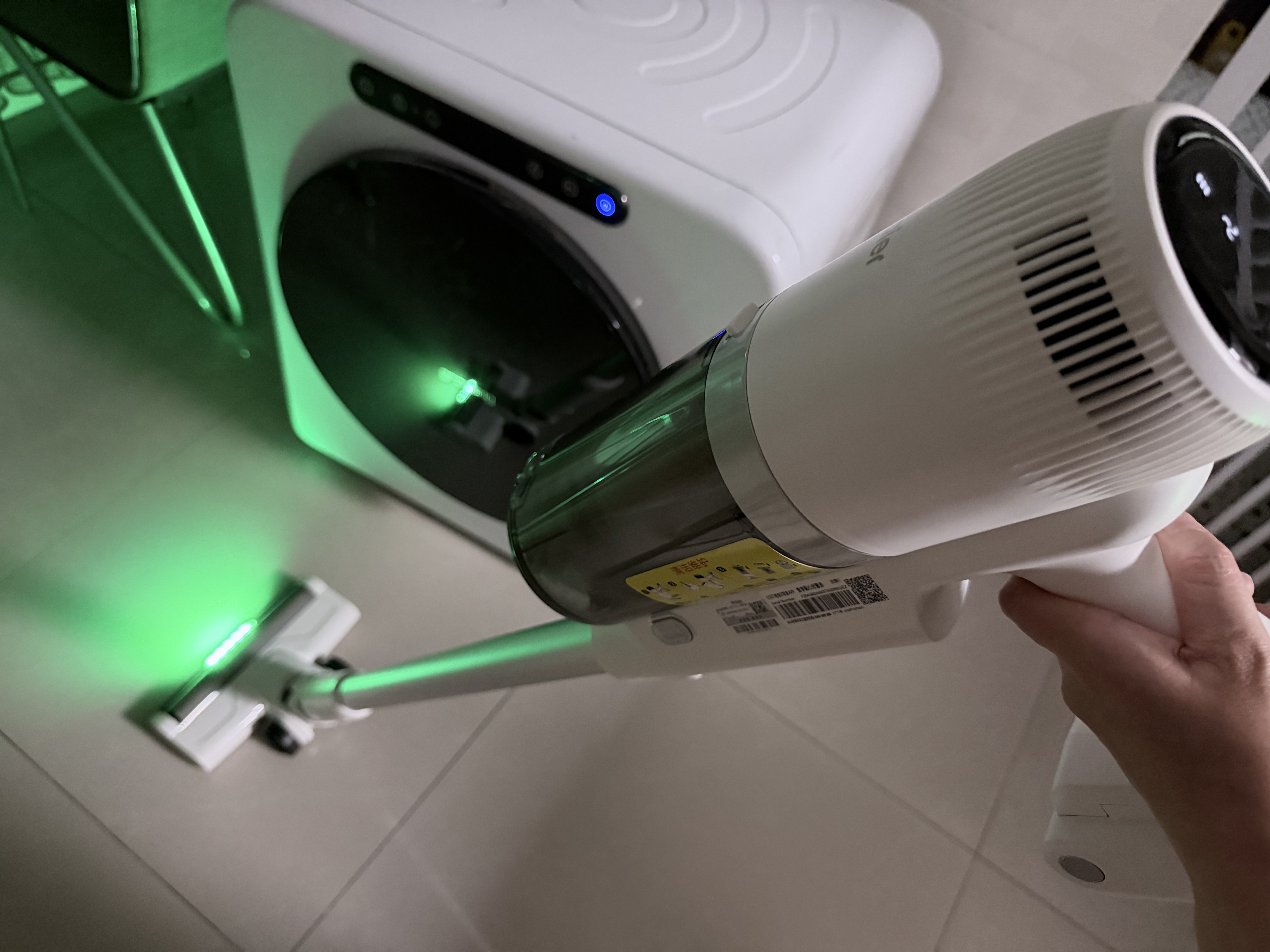 海尔（Haier）26年新款吸尘器轻量车载桌面随手吸手持吸猫毛神器家用绿光显尘便携大吸力强力防缠绕一键价保SC02 实拍图