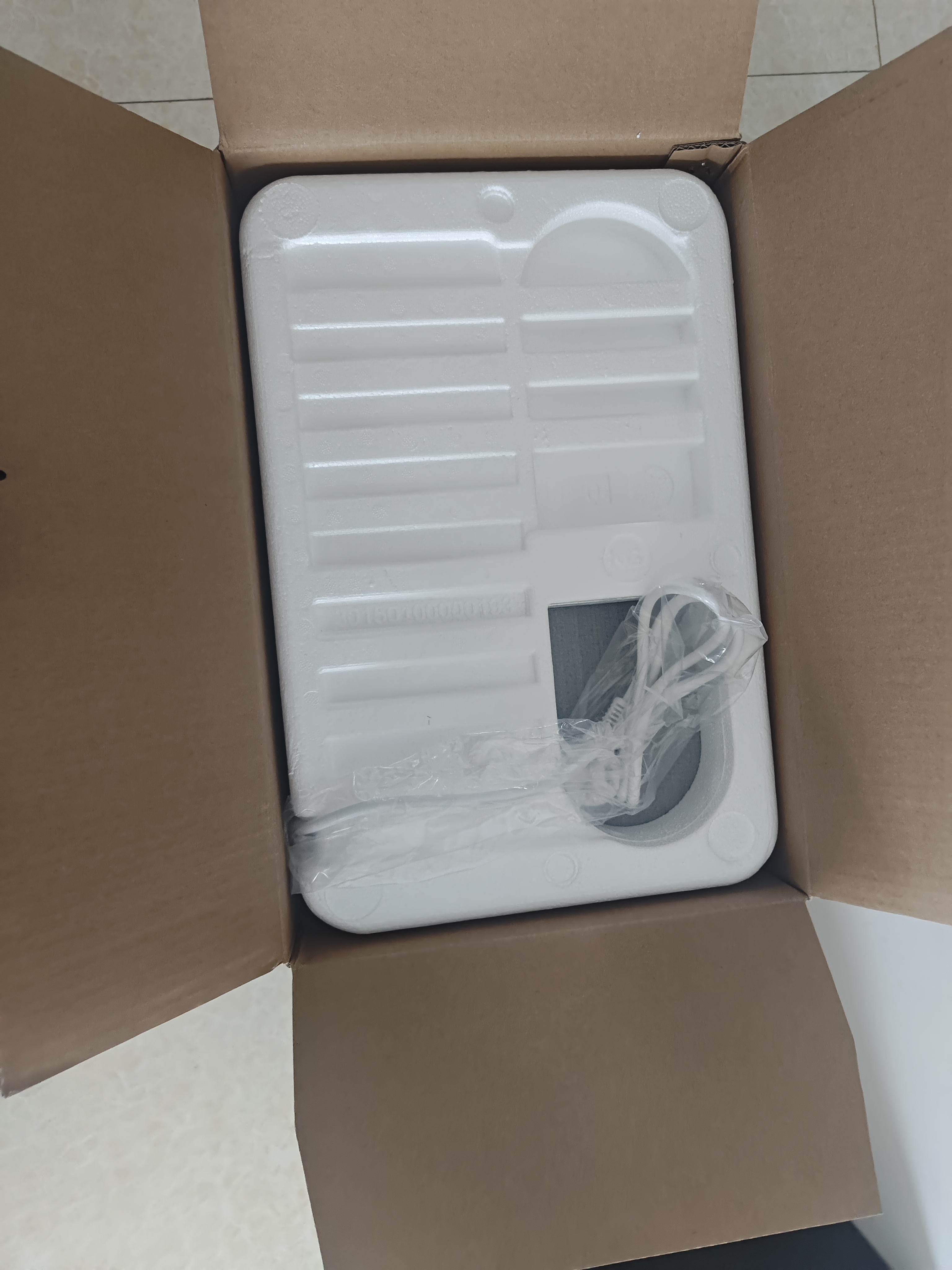 德业（Deye）除湿机/抽湿机 除湿量25升/天 45㎡家用轻音地下室除潮除湿器干衣机客厅卧室 手机智控DYD-T22A3 实拍图