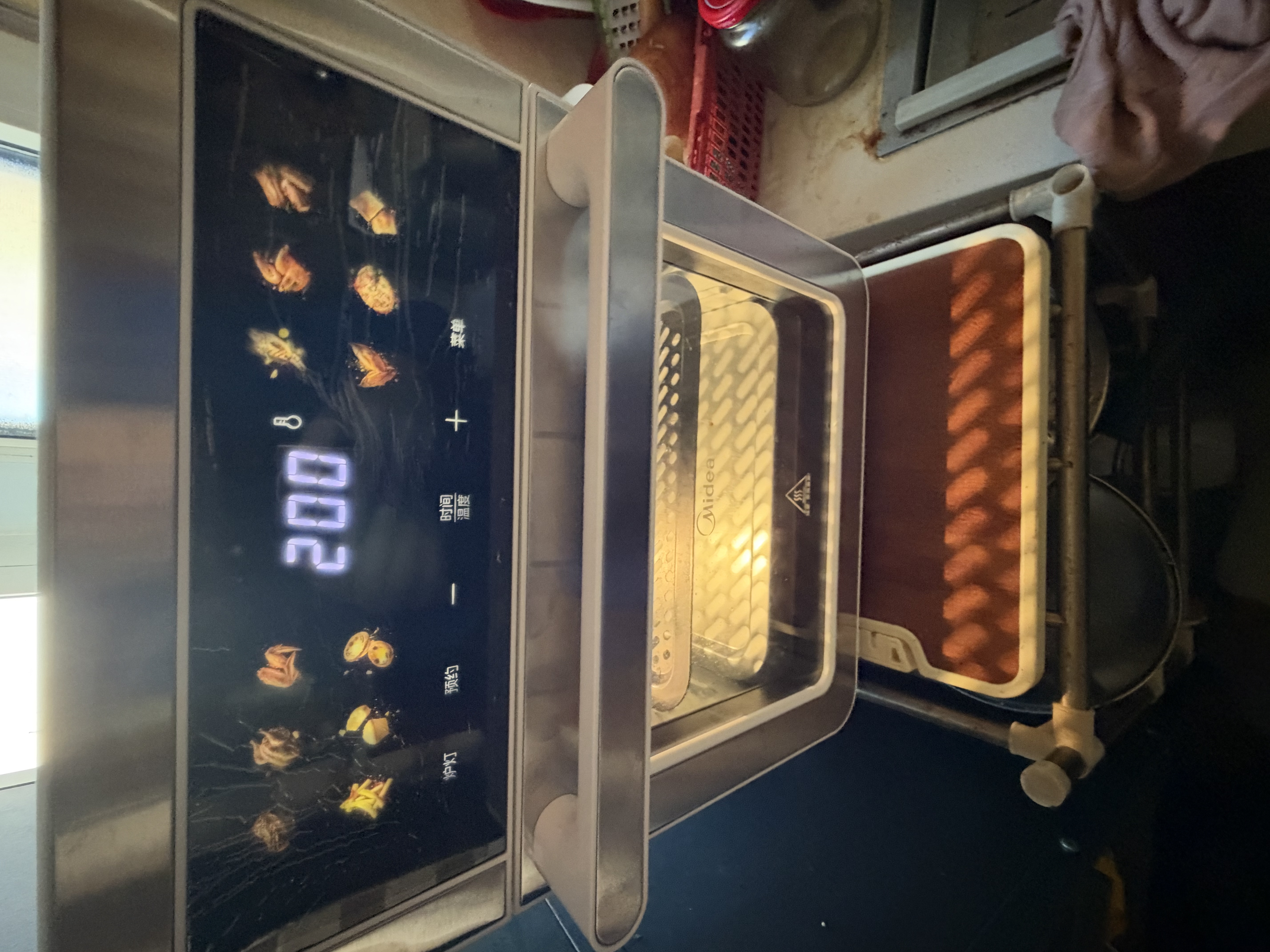 美的（Midea）空气炸锅全新新升级双层烤炸一体大容量多功能触屏免翻面15L空气炸烤箱MF-KZC15J01-QD 实拍图