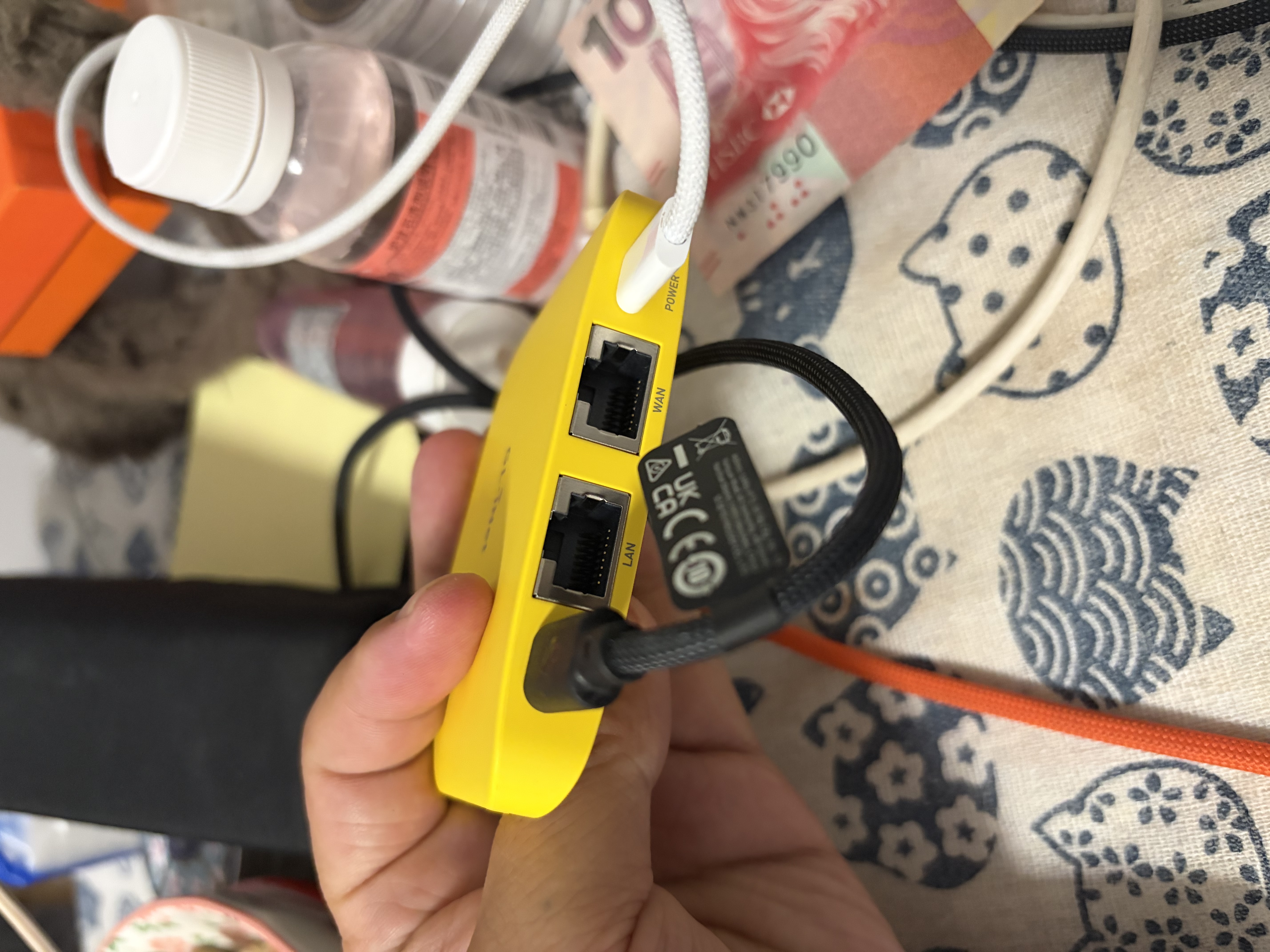 GL·INET路由器【新品】MG1300无线路由器双频WiFi中继转有线千兆网口 宿舍旅行网络认证 轻NAS迷你便携 实拍图
