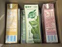 蒙牛真果粒果缤纷多口味草莓芦荟椰果黄桃果粒牛奶饮品250g*24盒 礼盒 实拍图