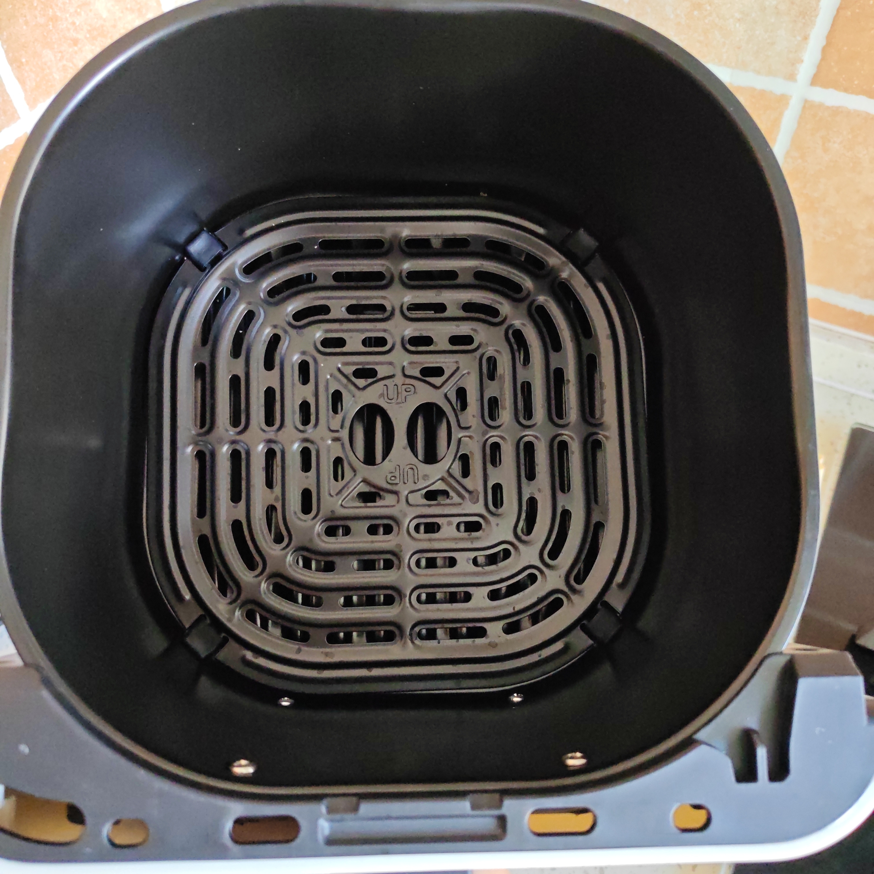 美的（Midea）蒸烤空气炸锅家用烘焙多功能一体机 京东自营轻音烘烤免翻面 旋钮4.5L实用小容量KZE4515 实拍图