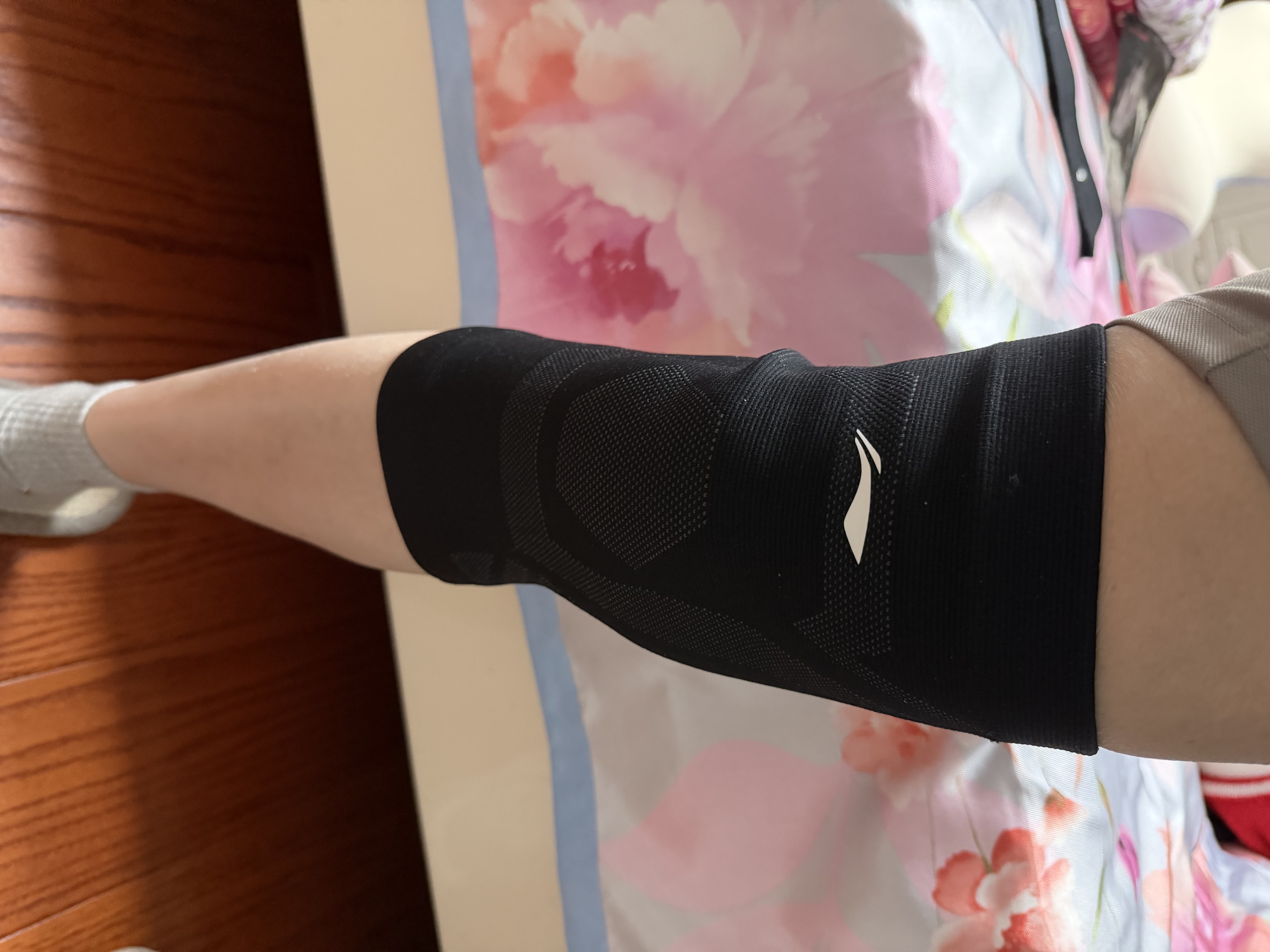 李宁（LI-NING）护膝保暖关节炎半月板损伤男女士专业防护跑徒步篮羽毛球保护套 实拍图