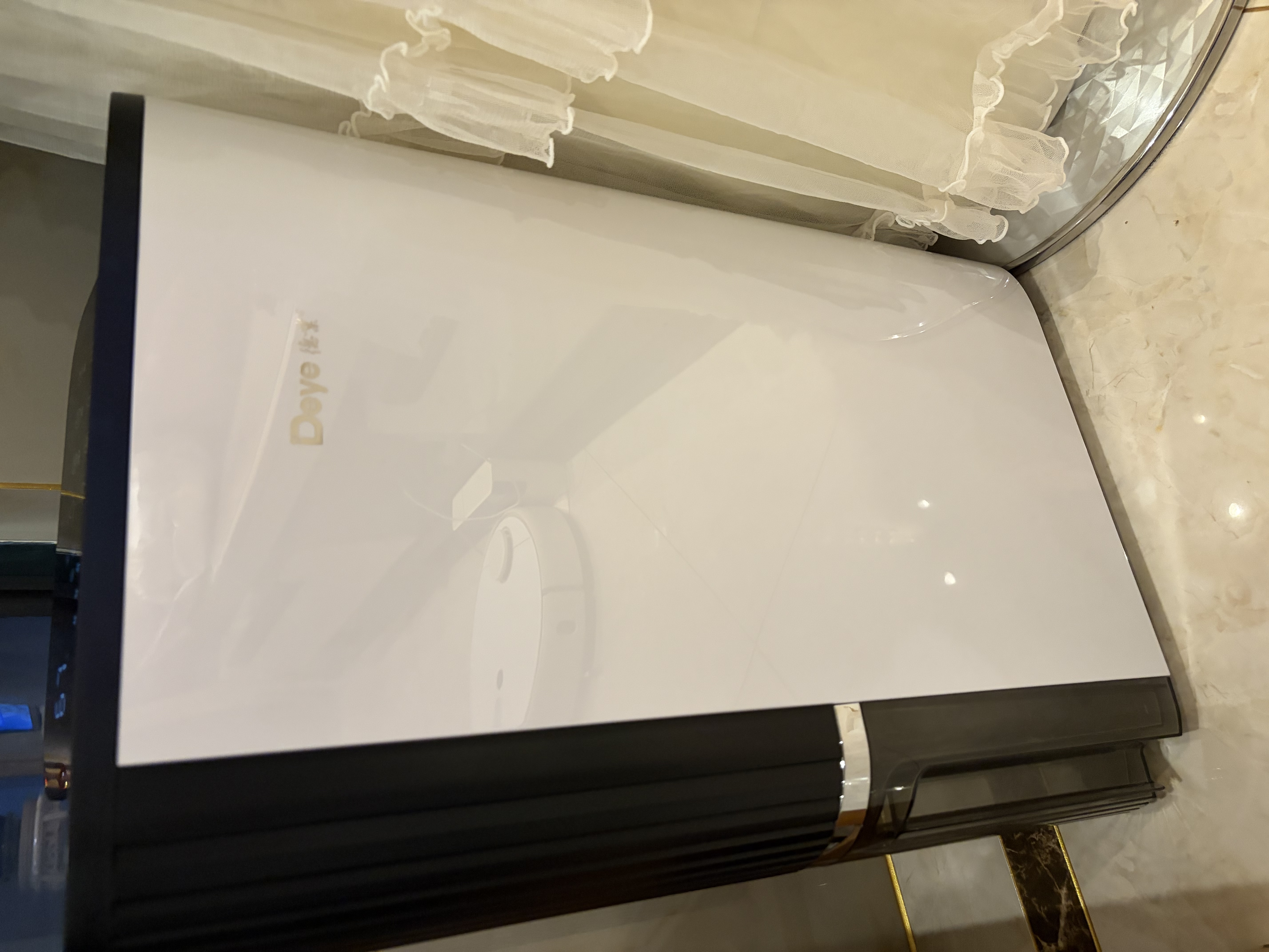 德业（Deye）除湿机/抽湿机 除湿量25升/天 45㎡家用轻音地下室除潮除湿器干衣机客厅卧室 手机智控DYD-T22A3 实拍图