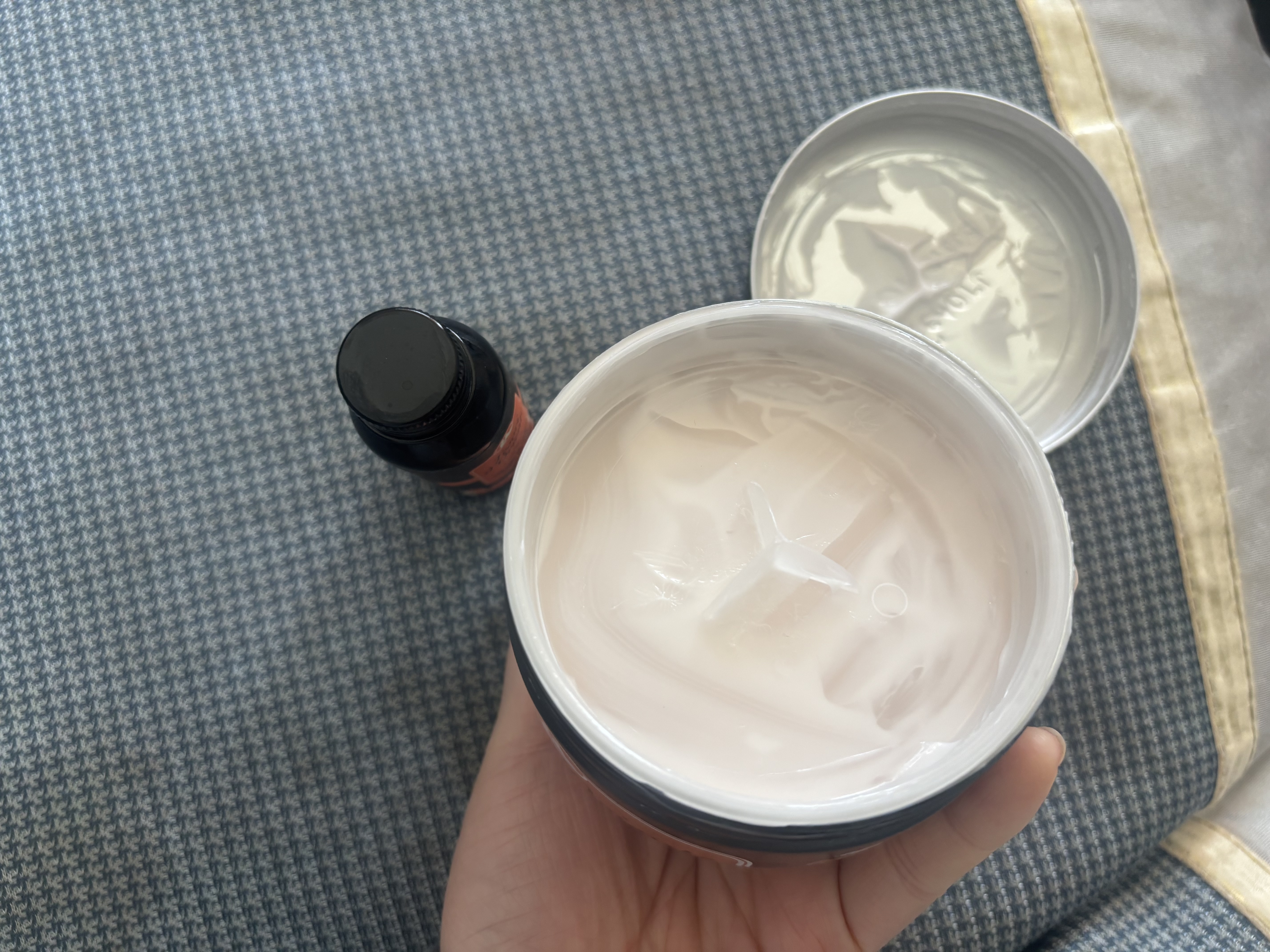 东方宝石水莲花香氛沐浴露35ml旅行装水润嫩肤持久留香沐浴乳液男女通用 实拍图