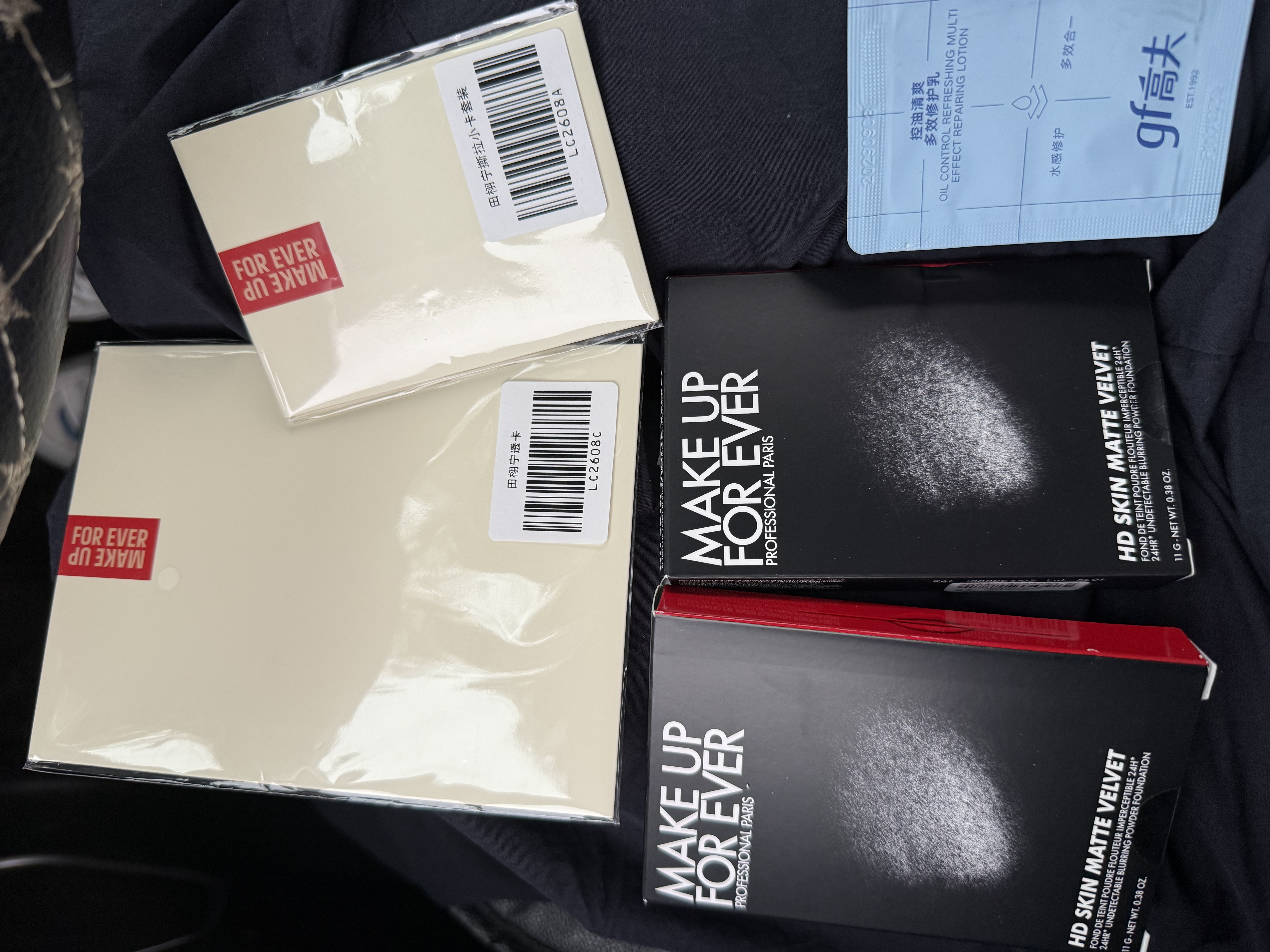 玫珂菲清晰无痕丝绒持妆粉饼 1R02生日礼物送女生 实拍图