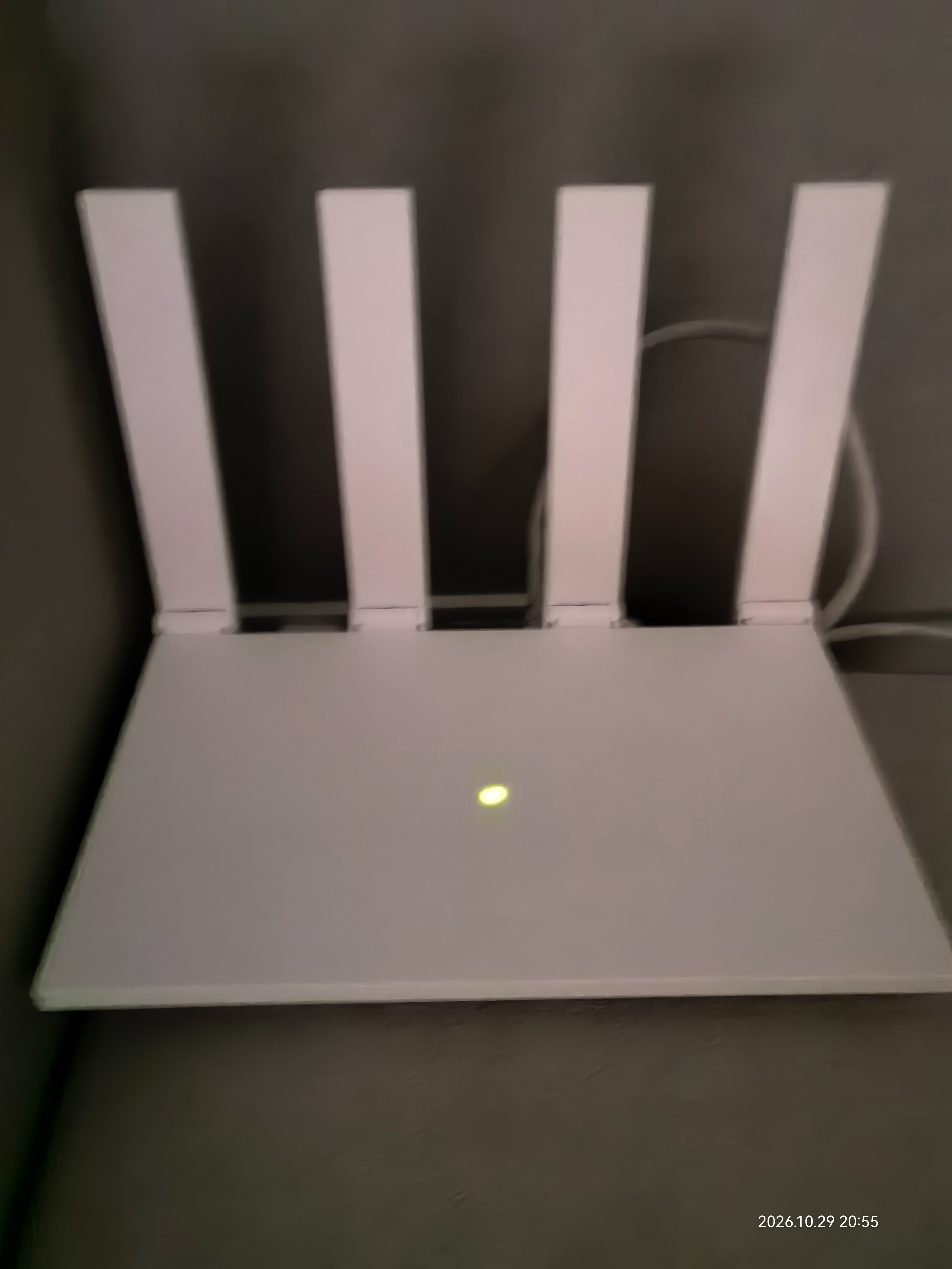 华为路由器千兆wifi6+家用无线5G双频电竞游戏漏油器穿墙王全屋wifi7信号放大器增强宿舍路由器ax3000M 旗舰版【海思双核3000兆+千兆网线】WiFi6+ 晒单礼品 魔方插座 红包/插座2 实拍图