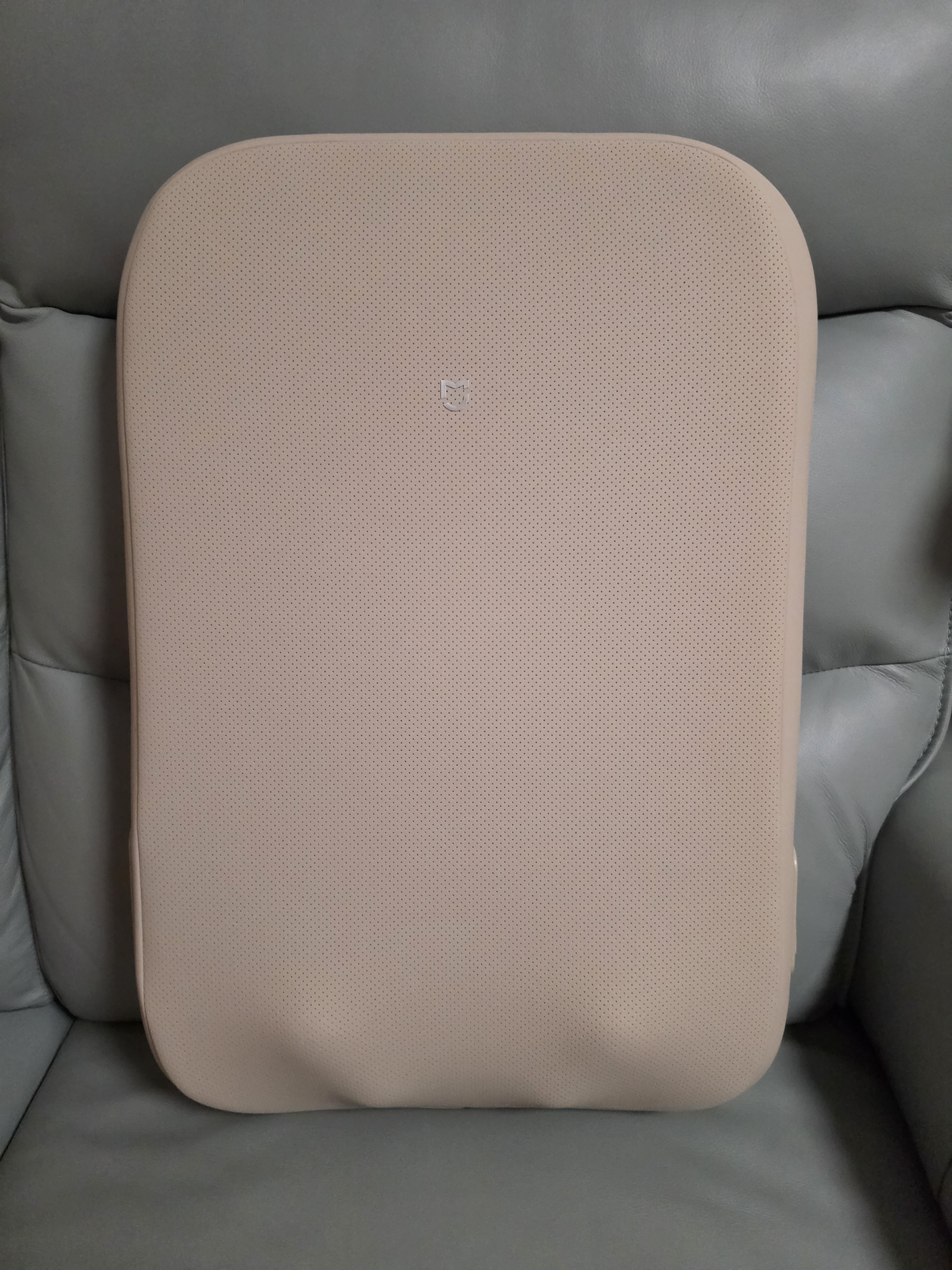 米家【重磅新品】小米智能腰背按摩仪浅沙色新品腰背部游走按摩腰靠垫支持区域锁定按摩护腰 送父母 实拍图