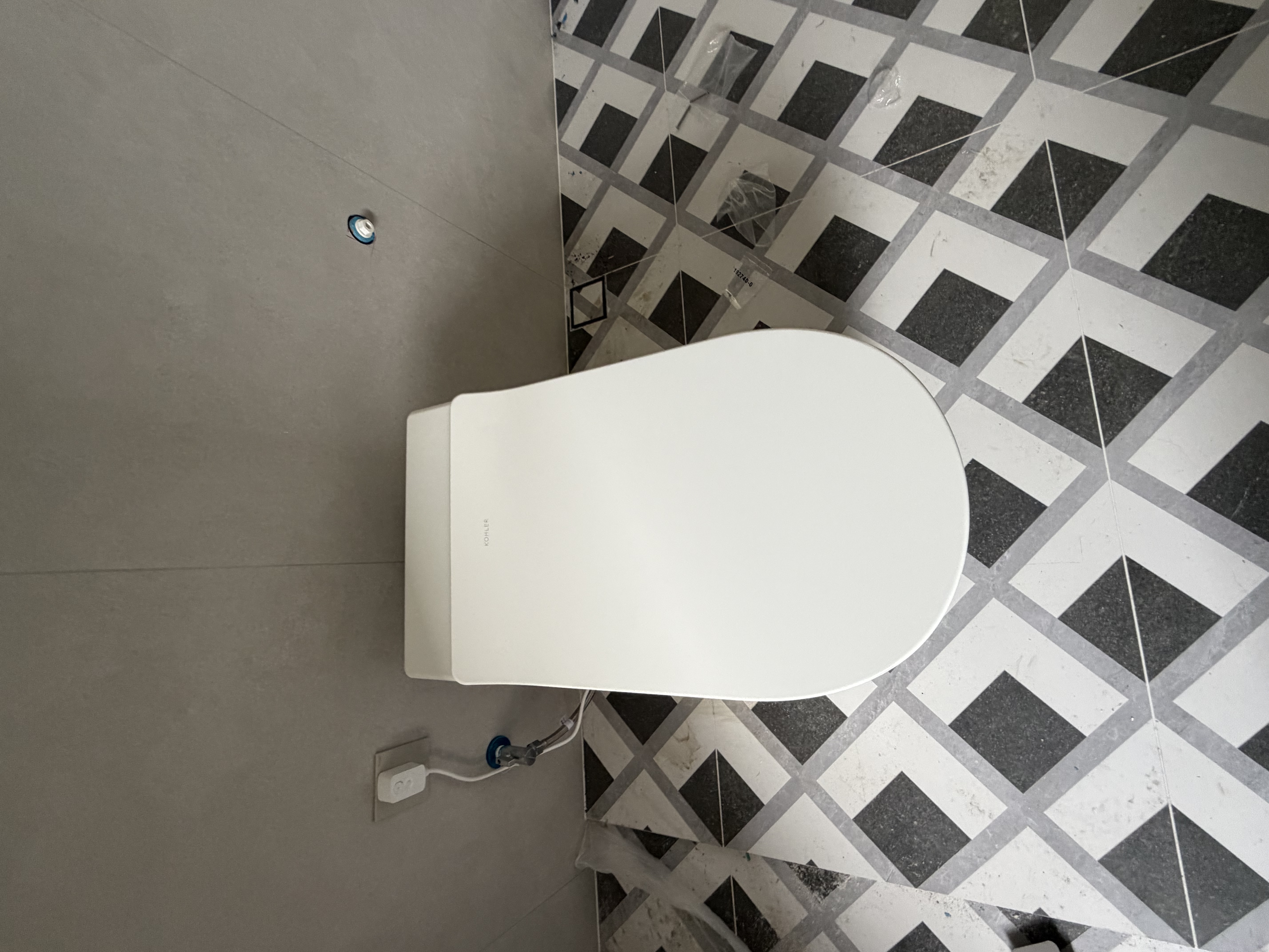 科勒（KOHLER）星逸智能马桶厕所智能坐便器卫生间一体机马桶全家座科勒女王座 轻智能-不带冲洗功能 305坑距（适用295-350mm) 实拍图