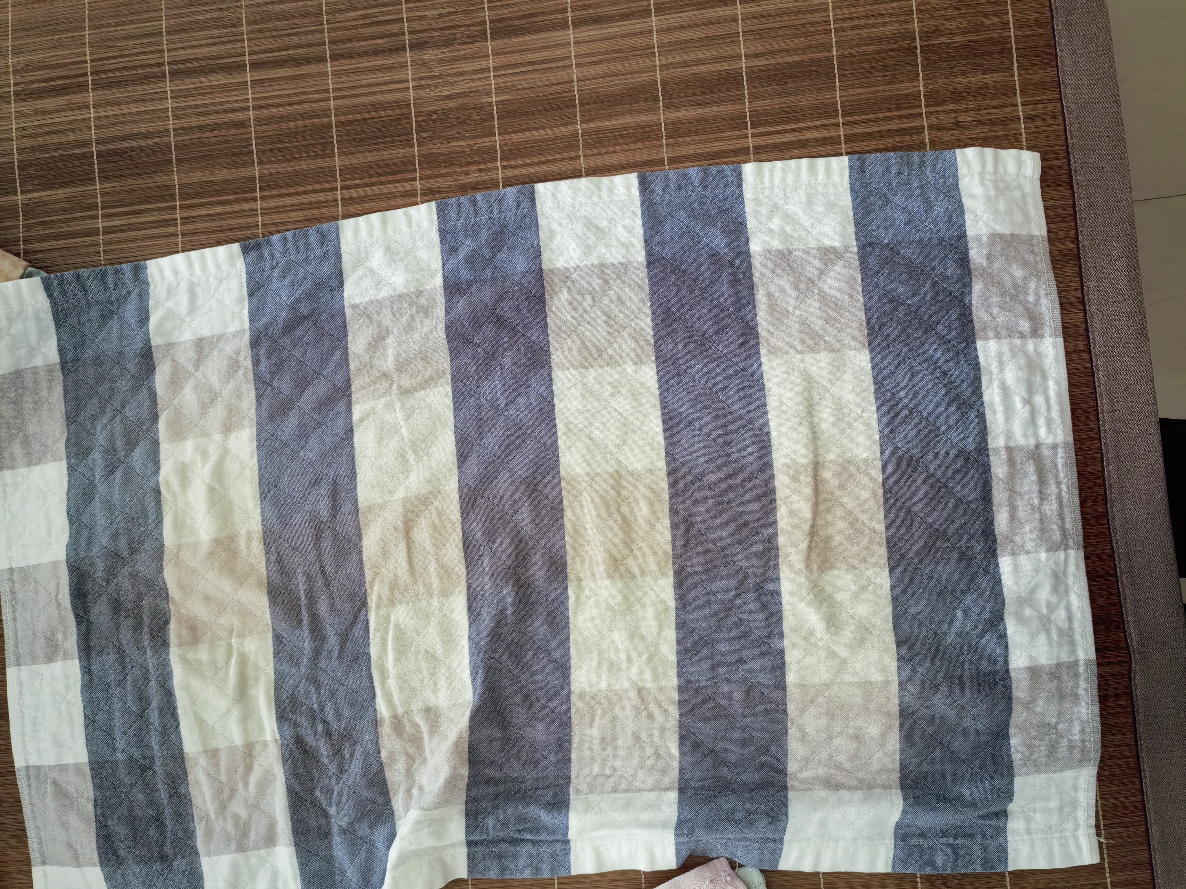金号全棉枕巾 红+蓝52*78cm133g双人枕头巾3A级抗菌三层对枕透气吸汗 实拍图