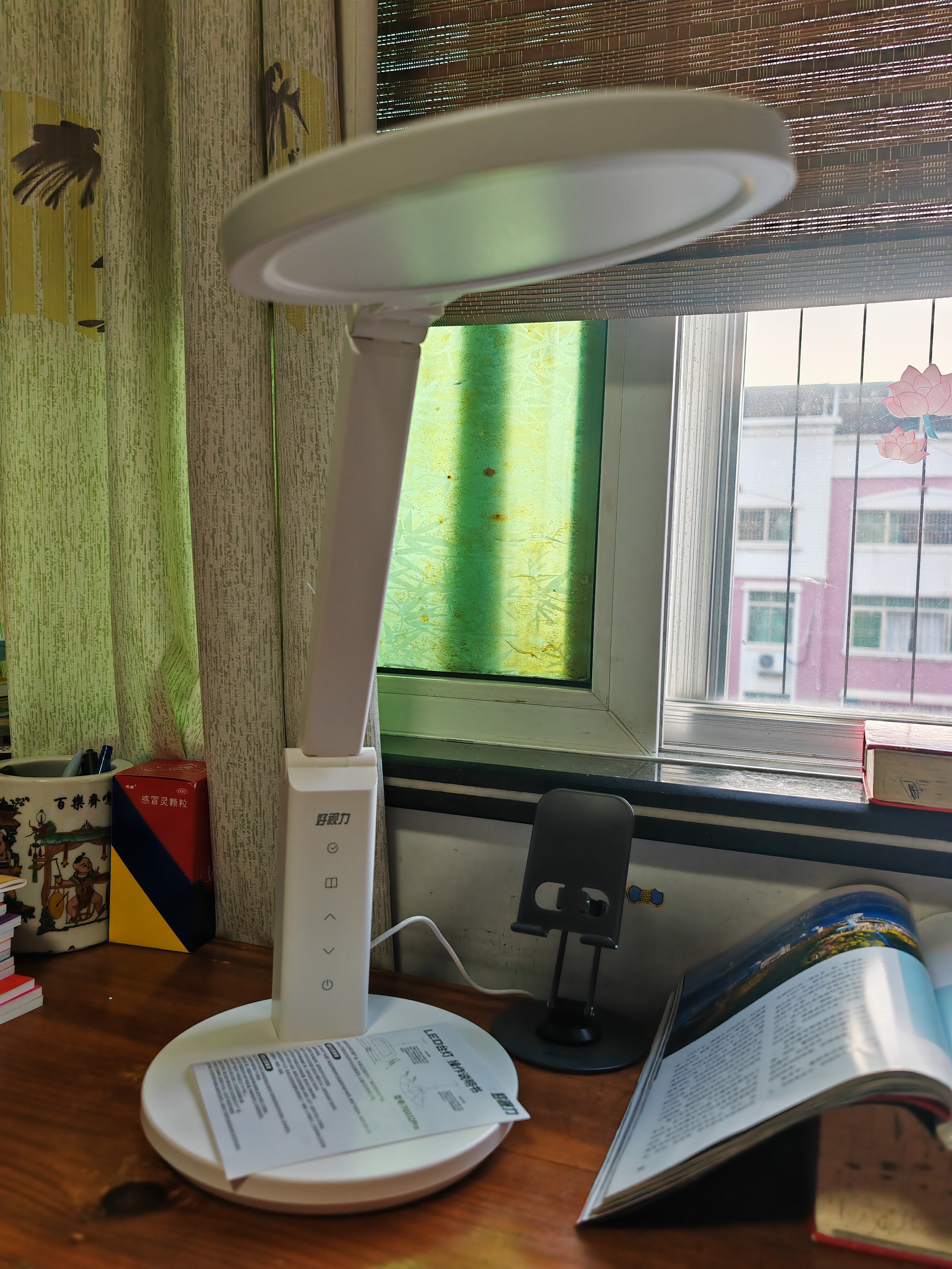 好视力AAAA级护眼台灯儿童学生学习阅读卧室书桌近视防控led灯 TG032Pro 实拍图