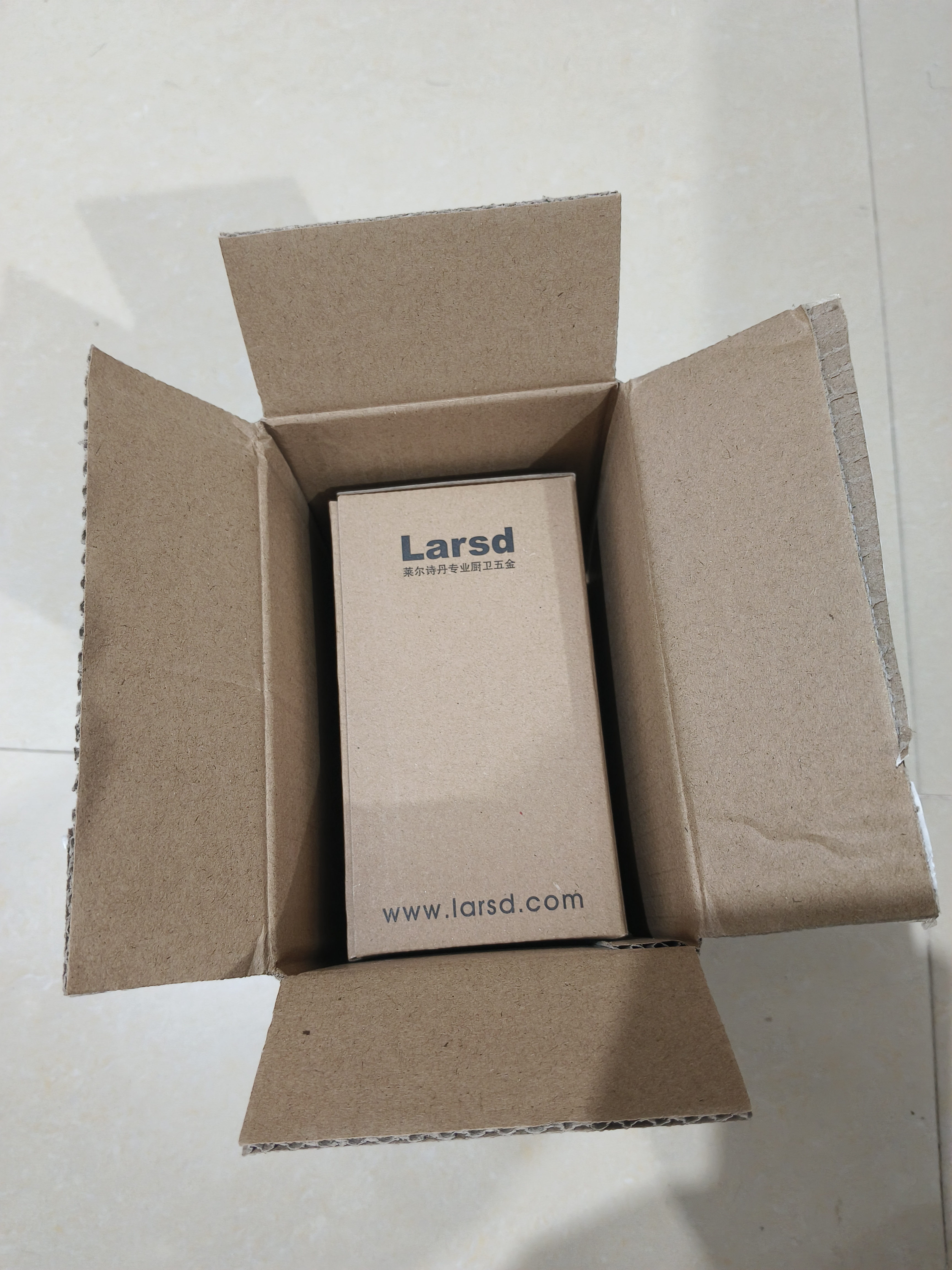 莱尔诗丹（Larsd）电热水器混水阀304不锈钢花洒开关冷热U型阀明装淋浴龙头LD5223 实拍图