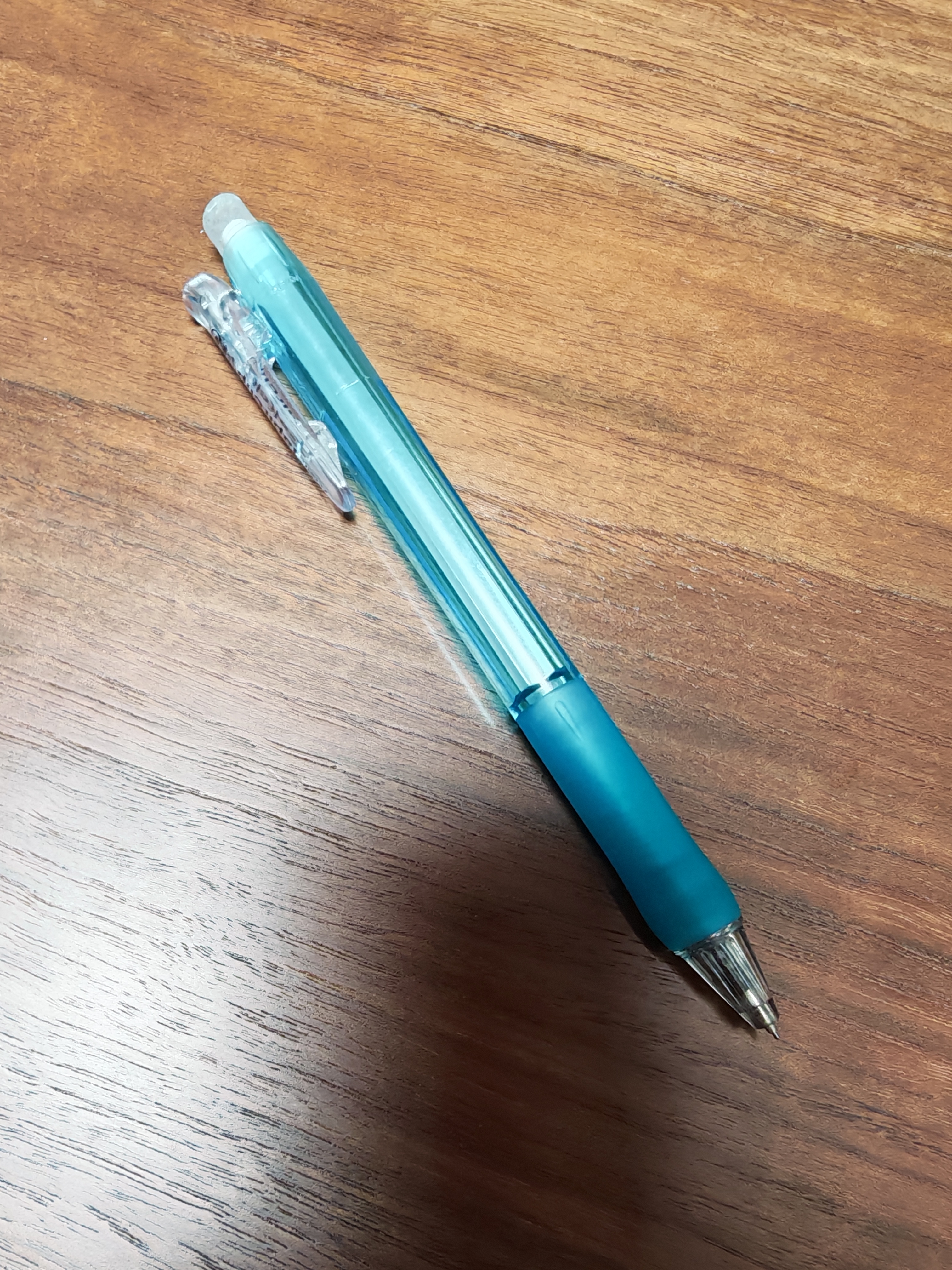 斑马牌（ZEBRA）MA85格雷系列0.5mm自动铅笔 不易断芯绘图活动铅笔学生用 低重心双弹簧设计 雾绿色 实拍图