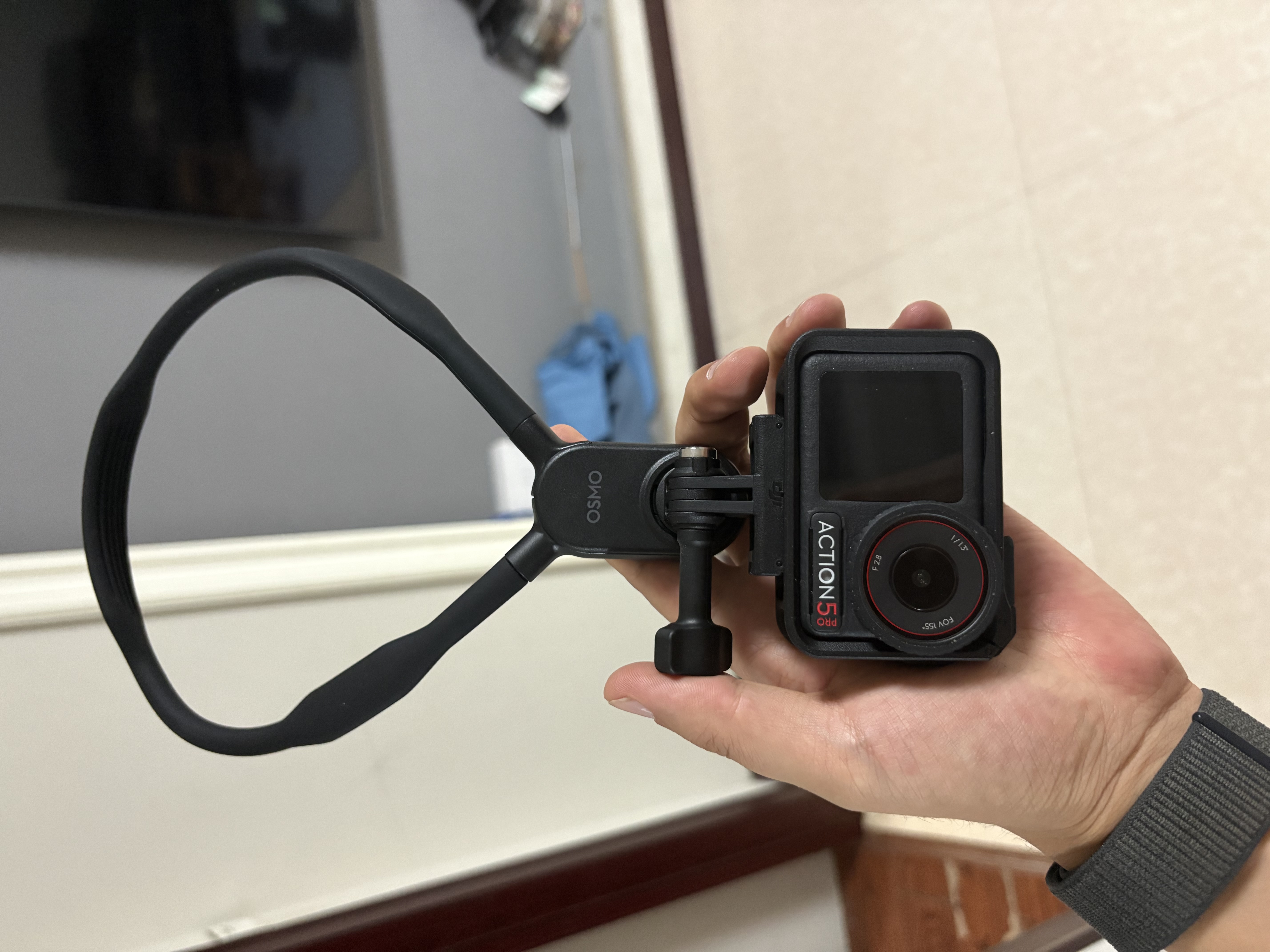 大疆（DJI）Osmo Action 5 Pro 超旗舰画质运动相机 户外摩托骑行潜水徒步vlog便携式4K摄像机 标准套装 47GB内置存储 标配（不含随心换） 实拍图