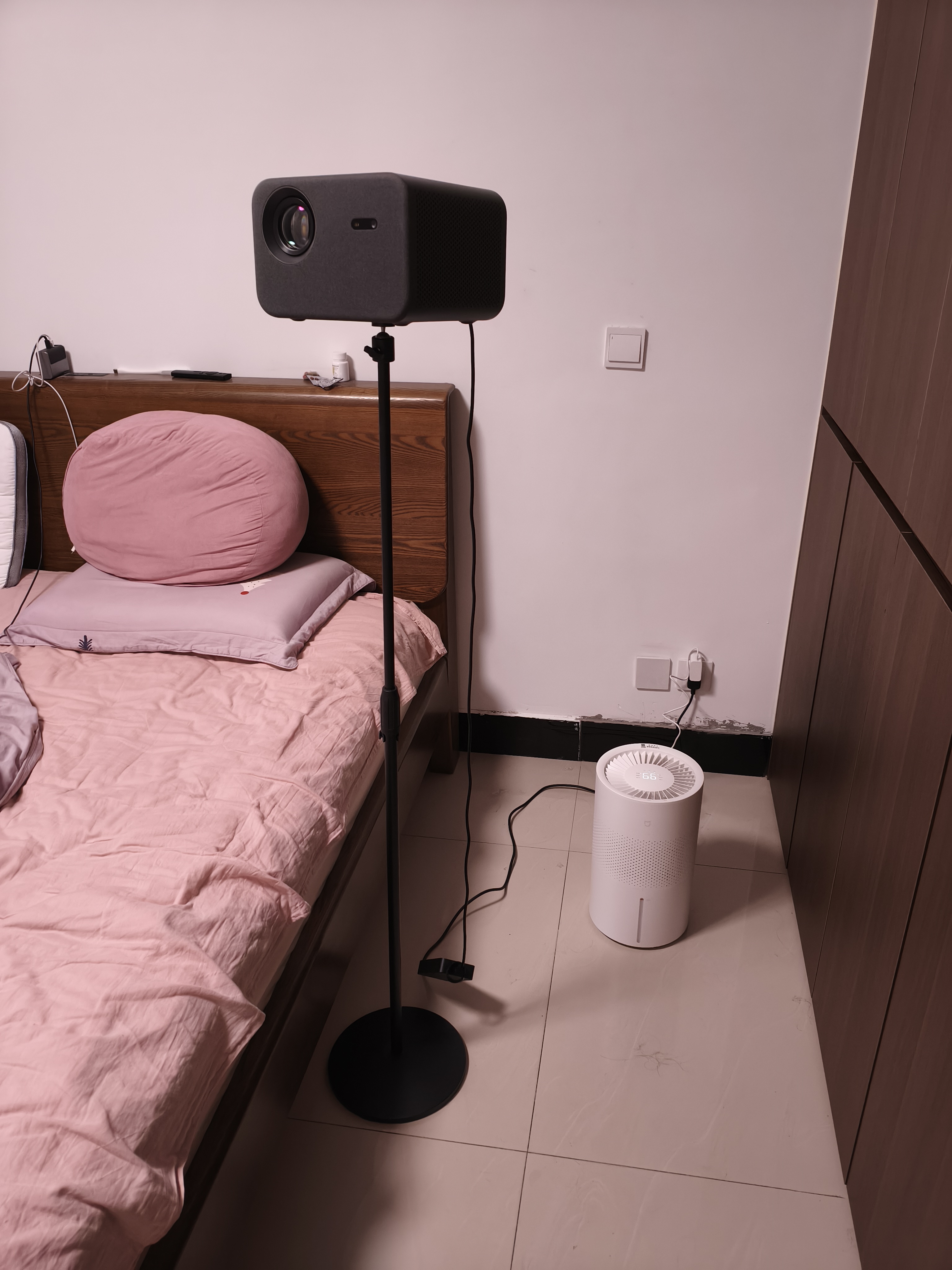 快朵小屋 投影仪支架 加厚加粗家用投影机落地支架 大承重极米坚果小米当贝大眼橙通用投影伸缩支架吊架 实拍图
